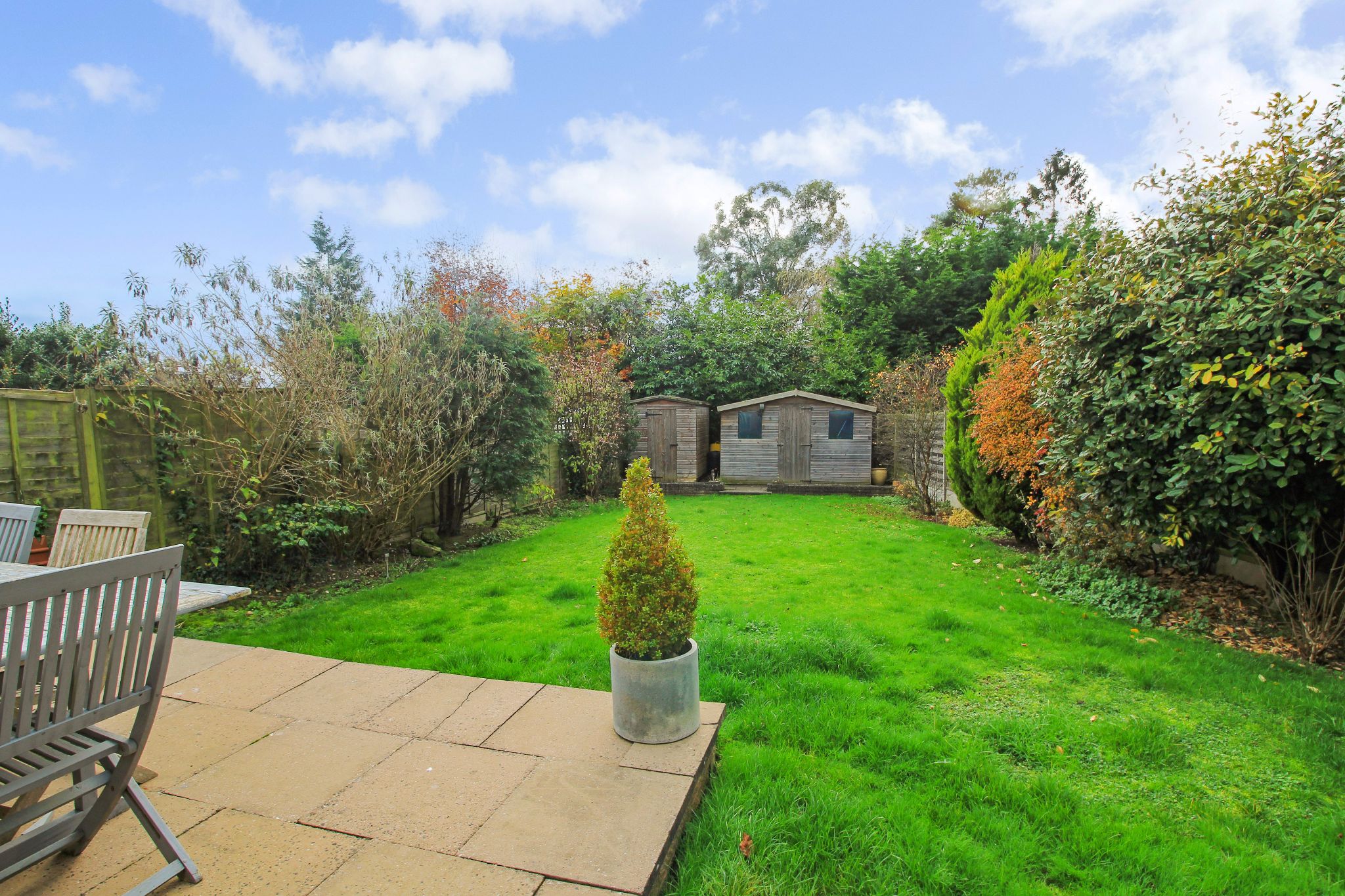 4 bedroom detached house For Sale in Solihull - Photograph 13.
