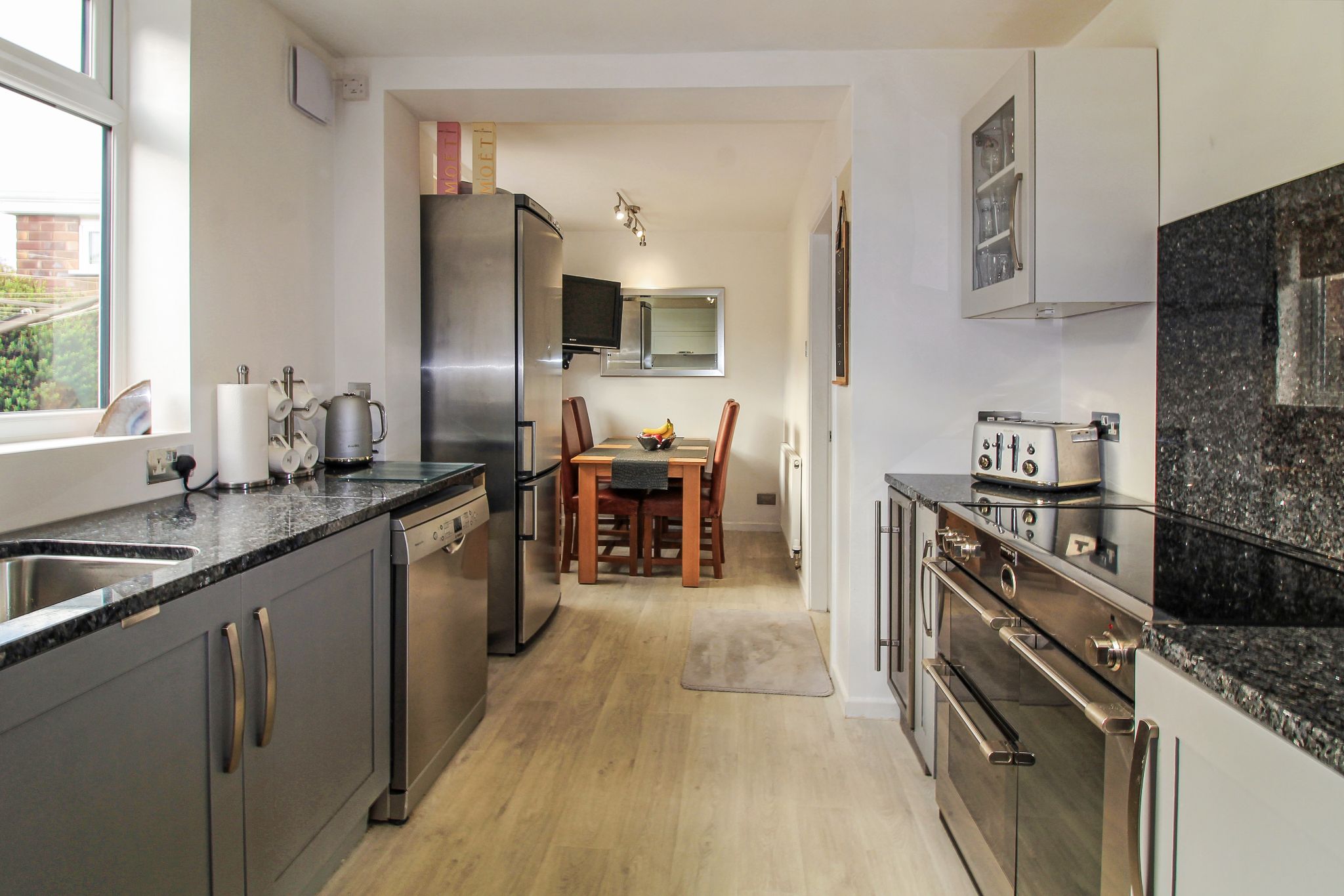 4 bedroom detached house For Sale in Solihull - Photograph 5.