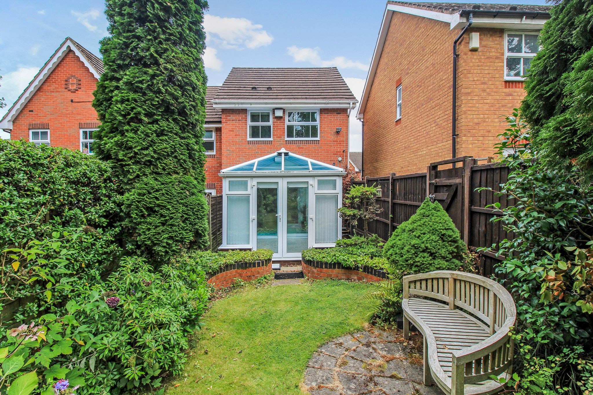 2 bedroom end terraced house SSTC in Solihull - Photograph 10.