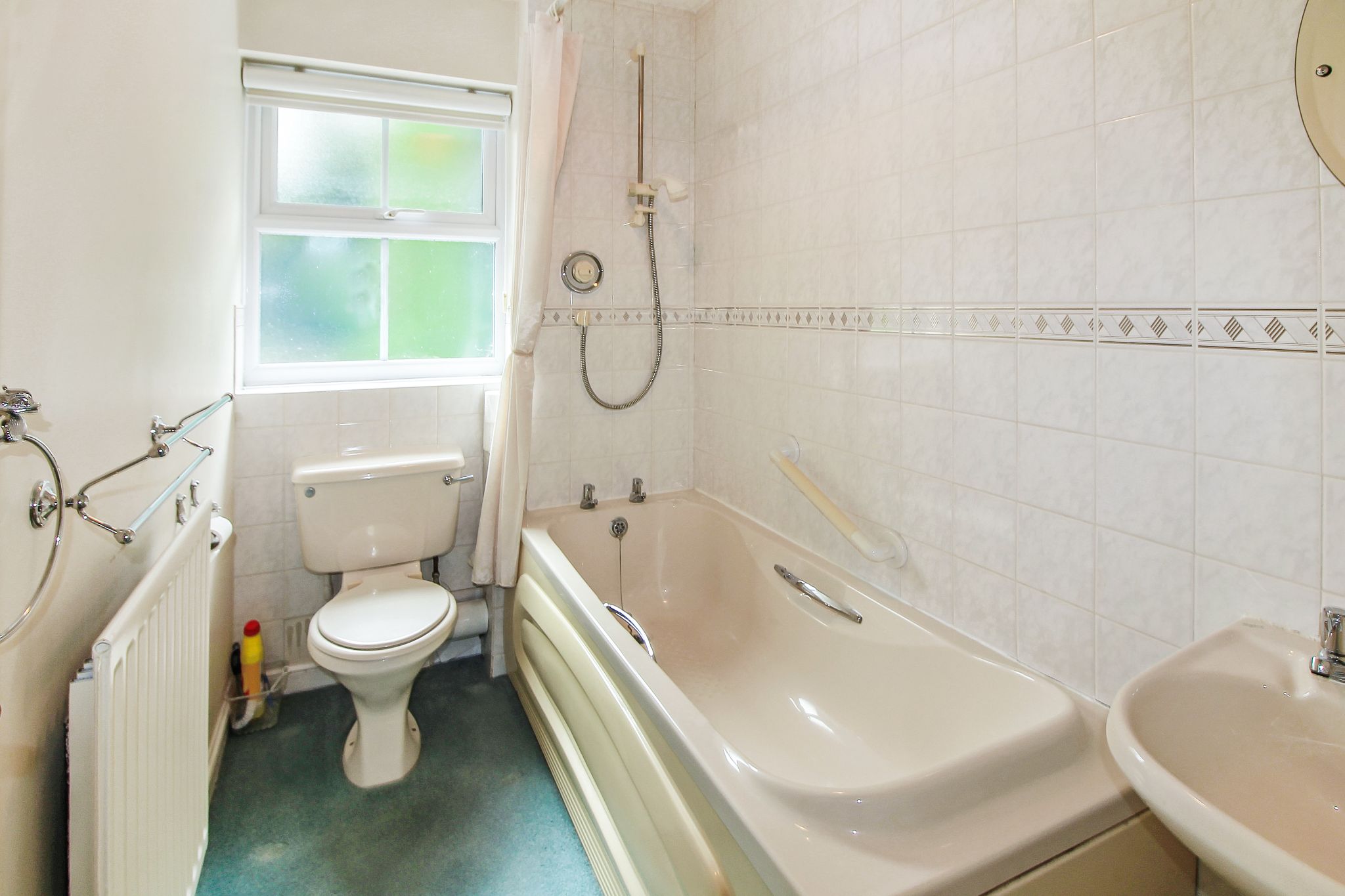 2 bedroom end terraced house SSTC in Solihull - Photograph 8.
