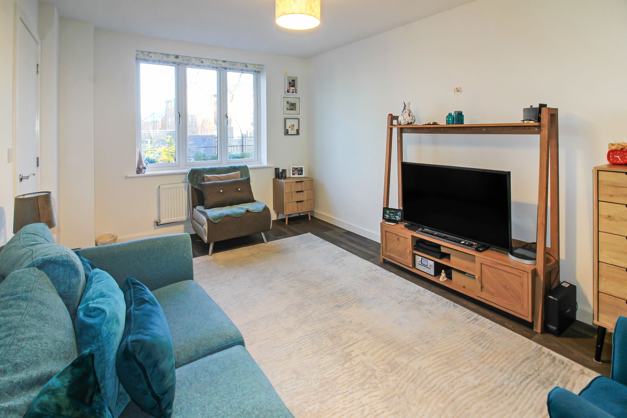 3 bedroom detached house SSTC in Solihull - LOUNGE.