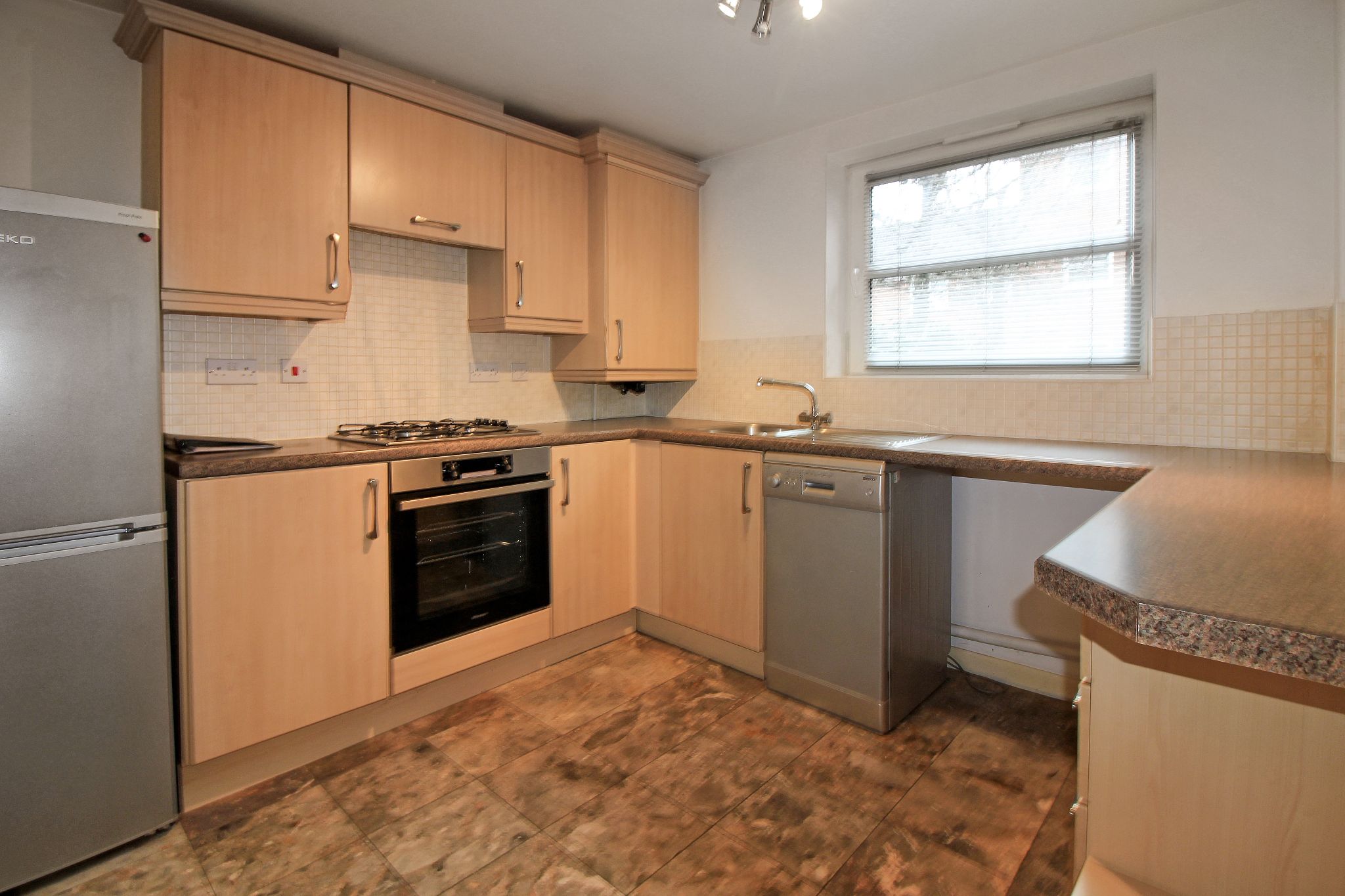 2 bedroom apartment flat/apartment SSTC in Birmingham - Photograph 3.
