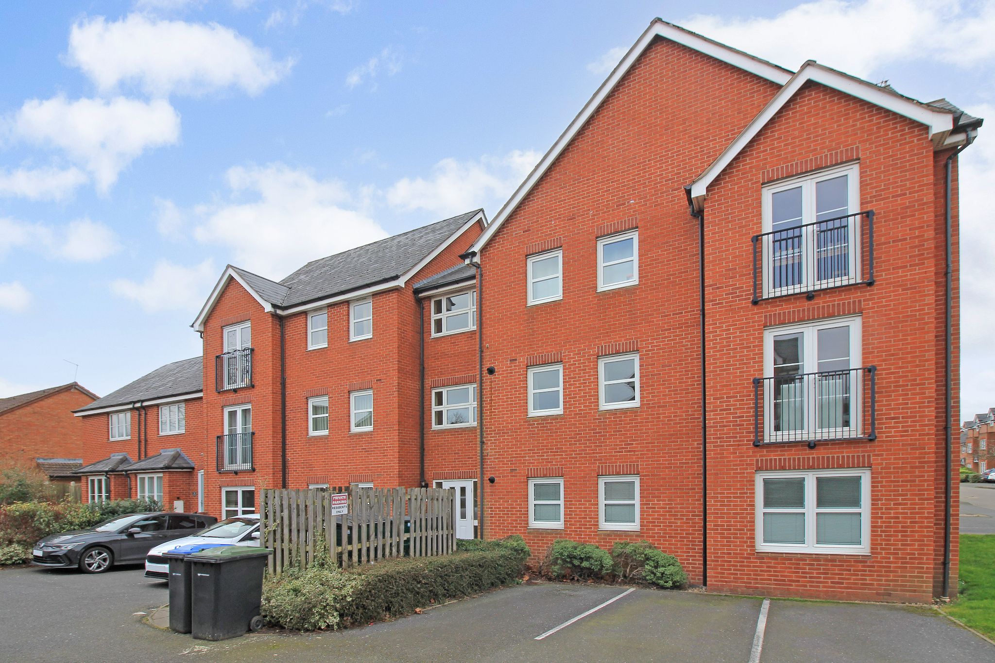 2 bedroom apartment flat/apartment SSTC in Birmingham - Photograph 1.