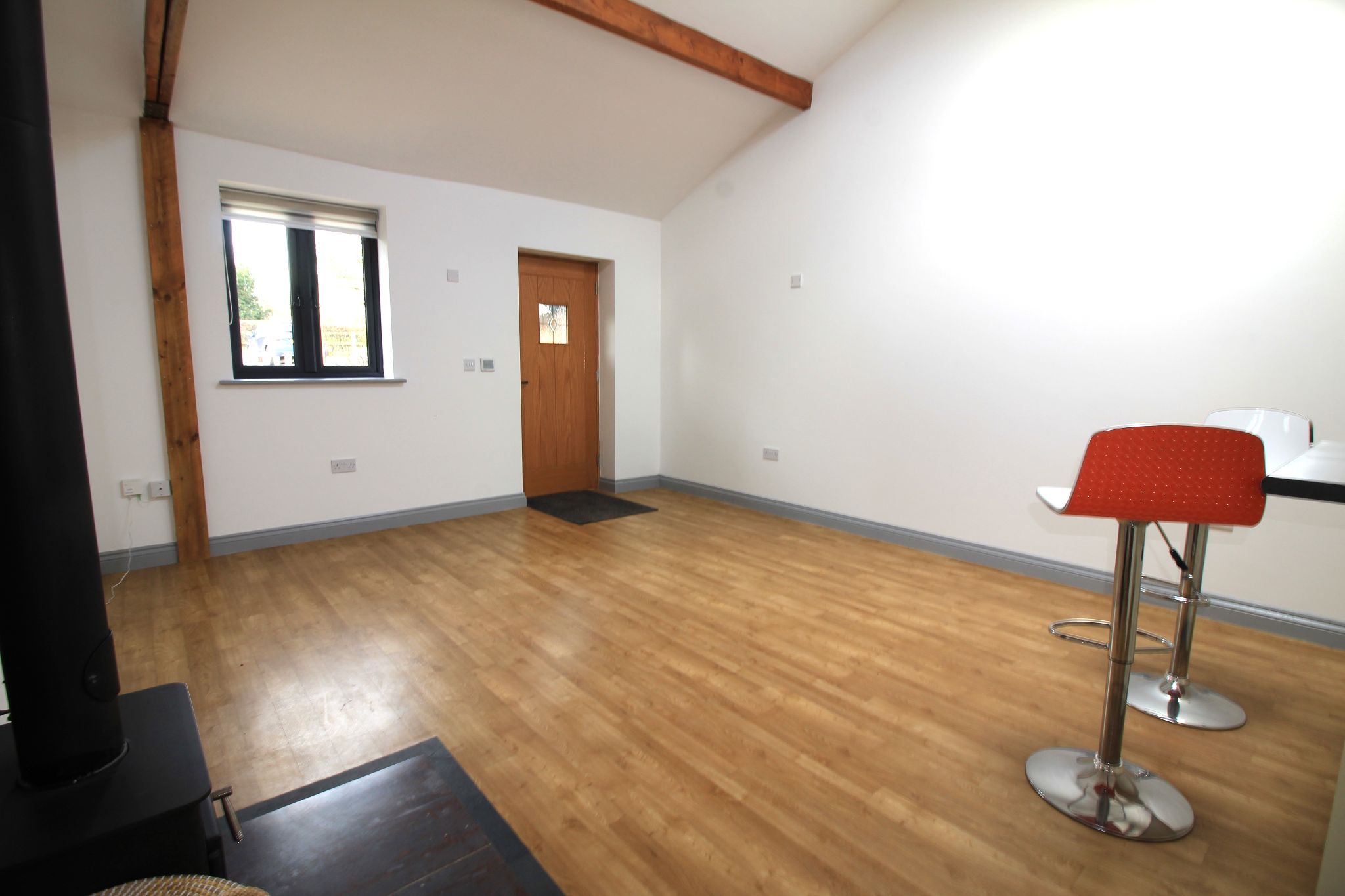 1 bedroom barn character property To Let in Solihull - Property photograph.