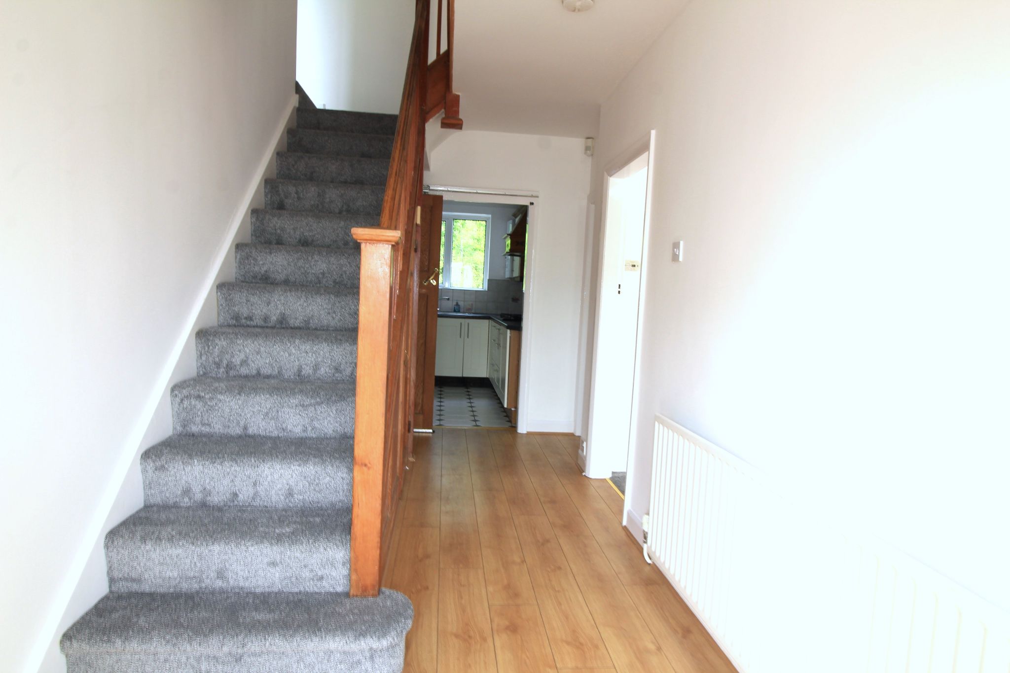 6 bedroom detached house To Let in Solihull - Property photograph.