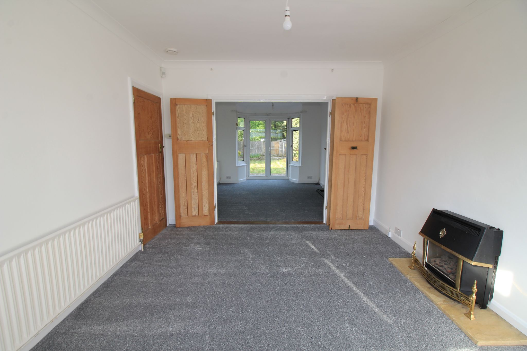 6 bedroom detached house To Let in Solihull - Photograph 6.