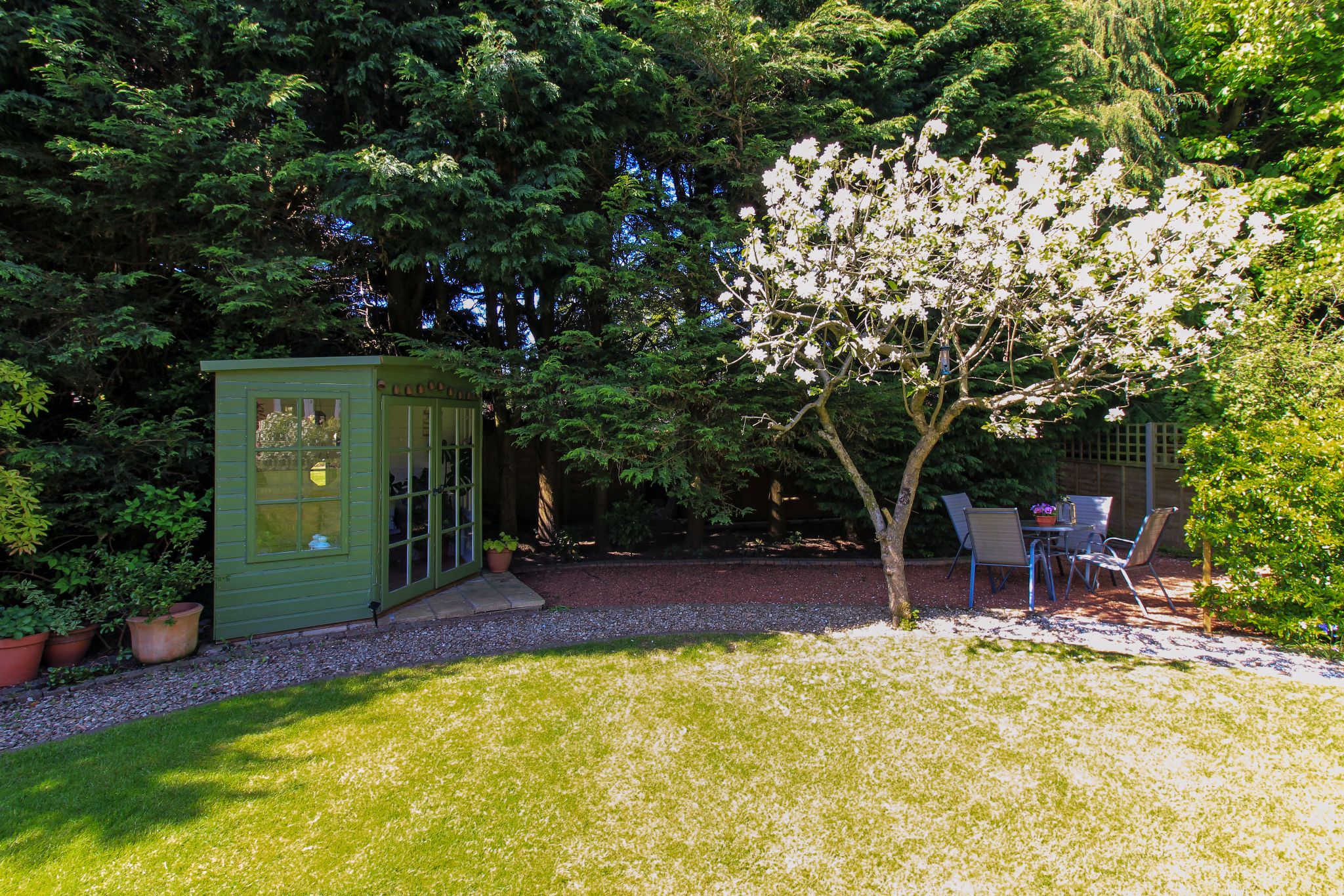 4 bedroom semi-detached house SSTC in Solihull - Photograph 15.