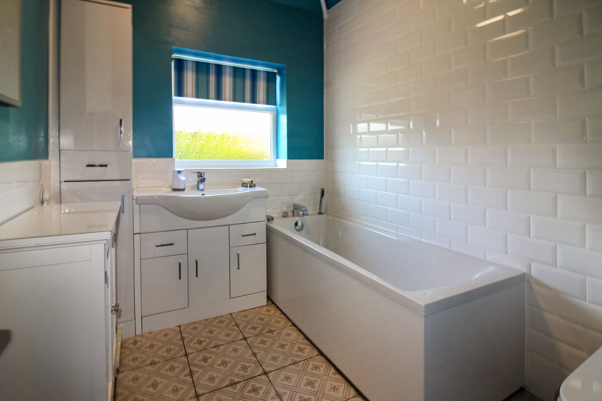 4 bedroom semi-detached house SSTC in Solihull - Photograph 10.