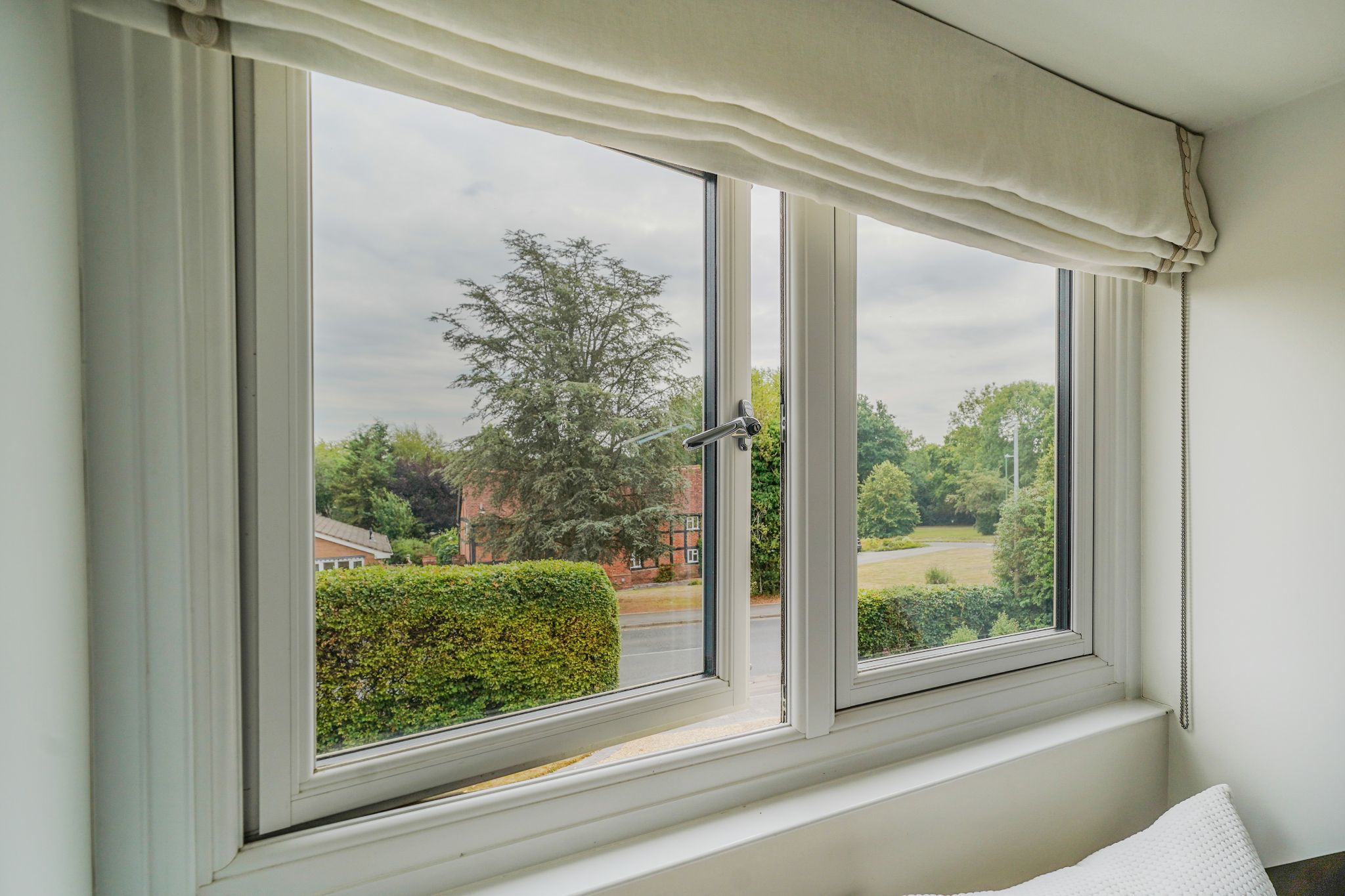 3 bedroom detached dormer house For Sale in Solihull - Photograph 24.