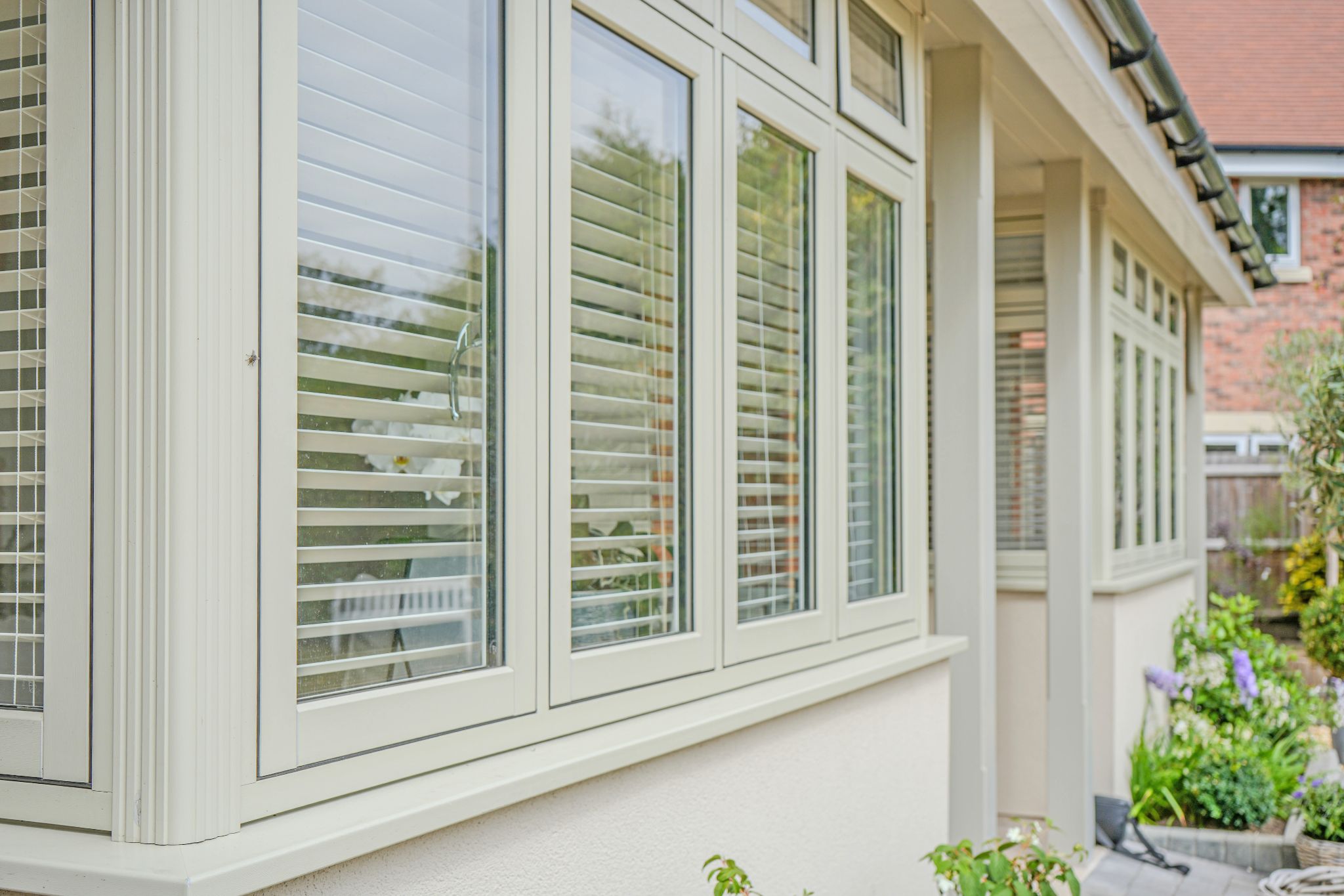 3 bedroom detached dormer house For Sale in Solihull - Photograph 3.