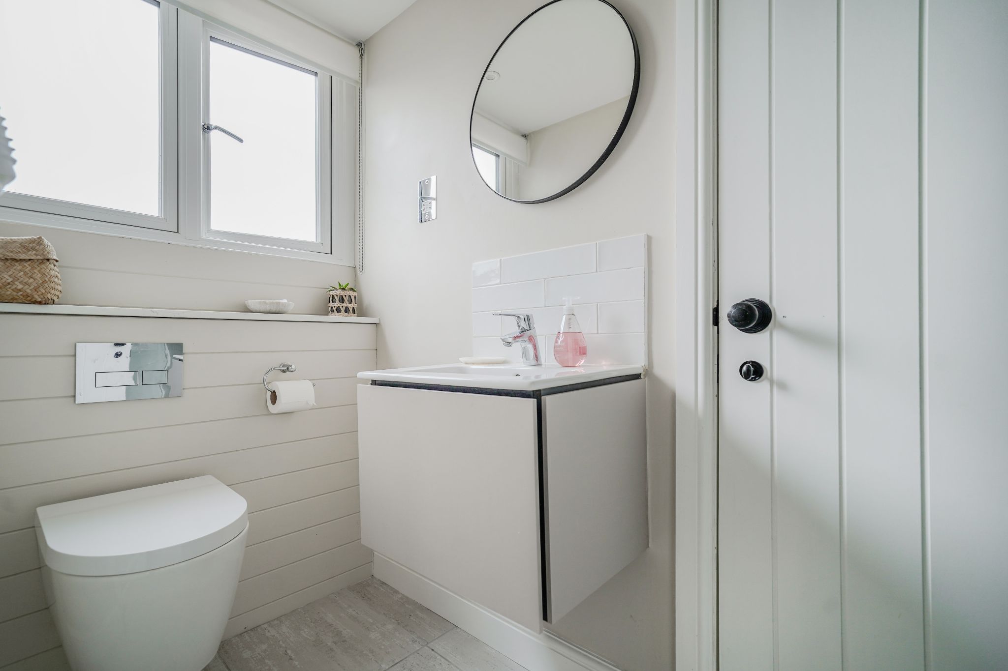 3 bedroom detached dormer house For Sale in Solihull - Photograph 26.