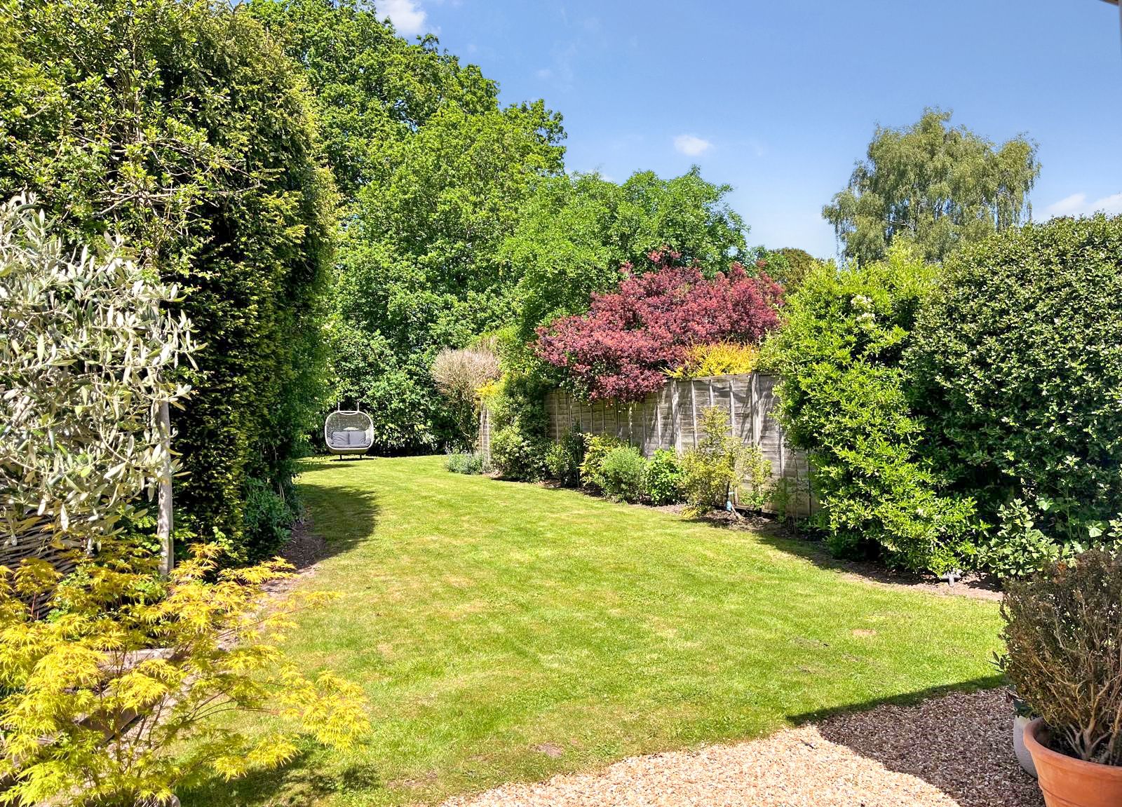 3 bedroom detached dormer house For Sale in Solihull - Photograph 3.