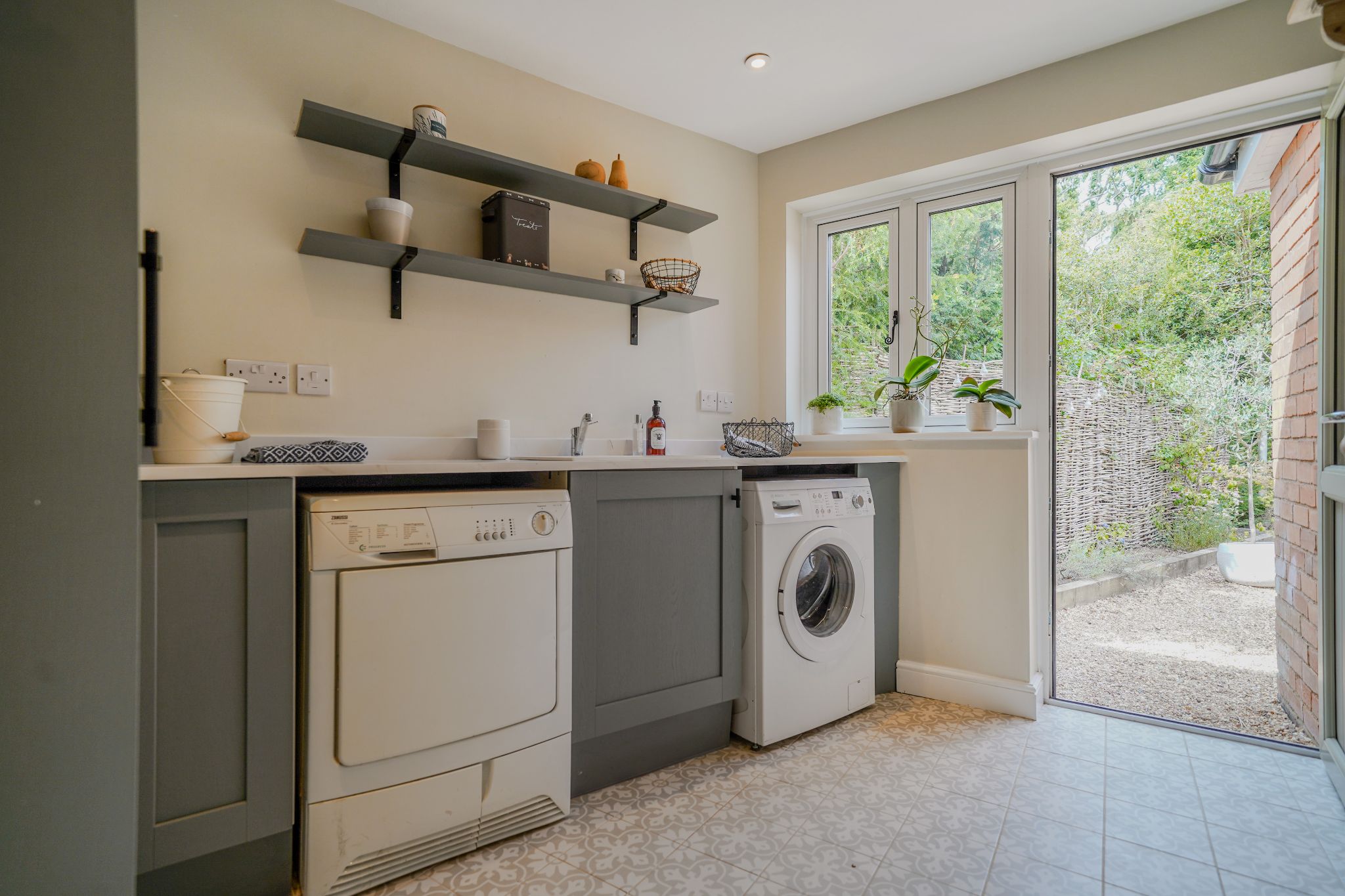 3 bedroom detached dormer house For Sale in Solihull - Photograph 11.