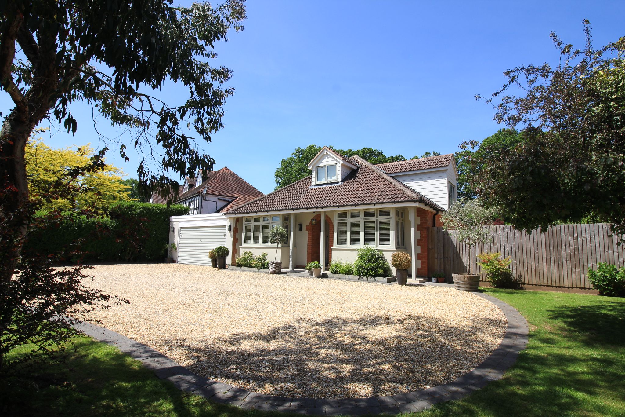 3 bedroom detached dormer house For Sale in Solihull - Photograph 25.