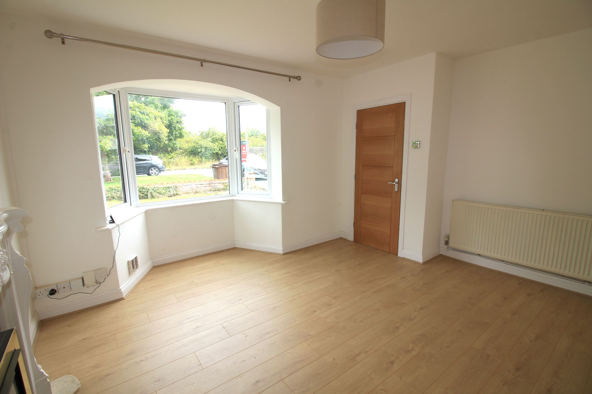 3 bedroom semi-detached house Let Agreed in Solihull - Photograph 1.