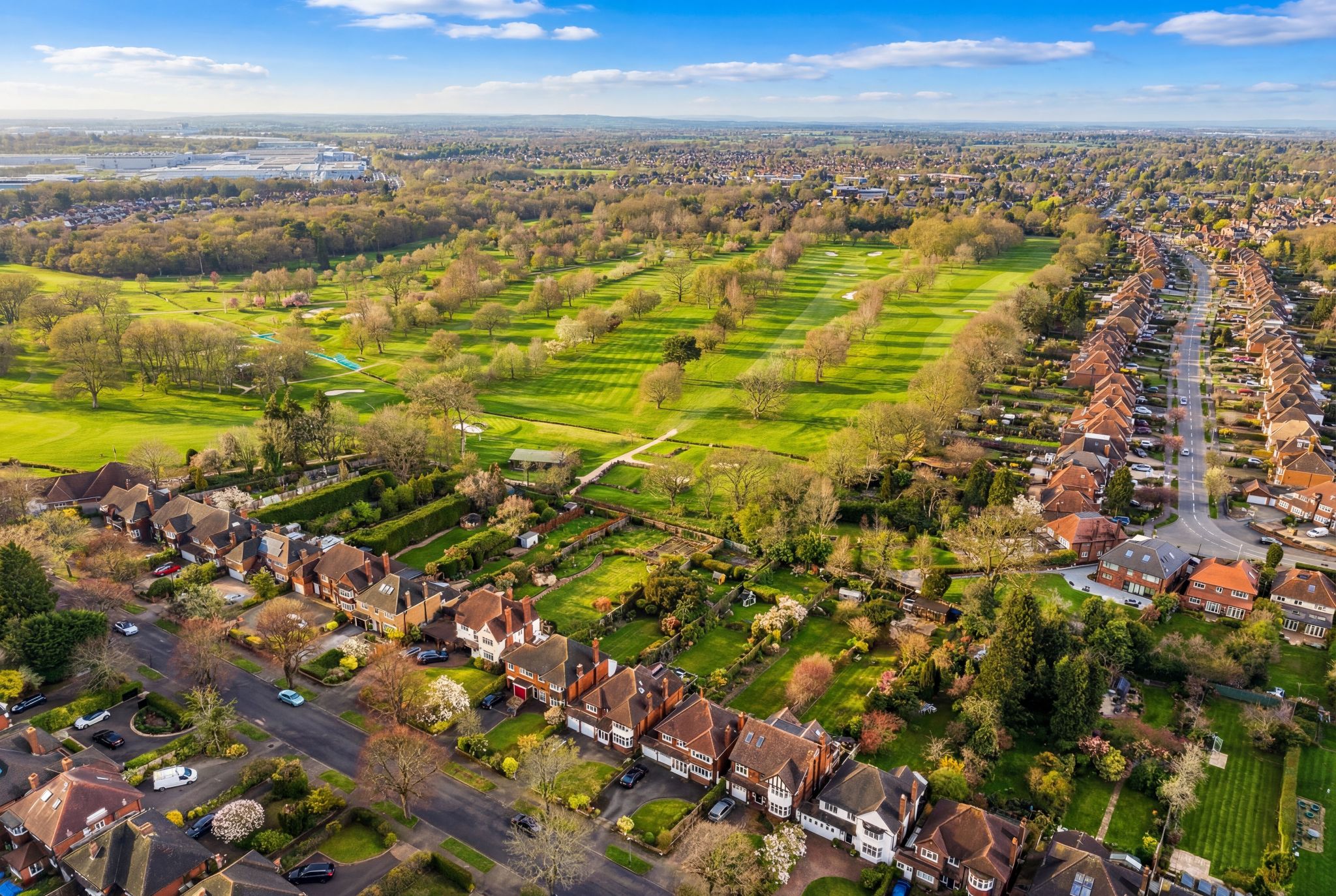 4 bedroom detached house For Sale in Solihull - Photograph 14.