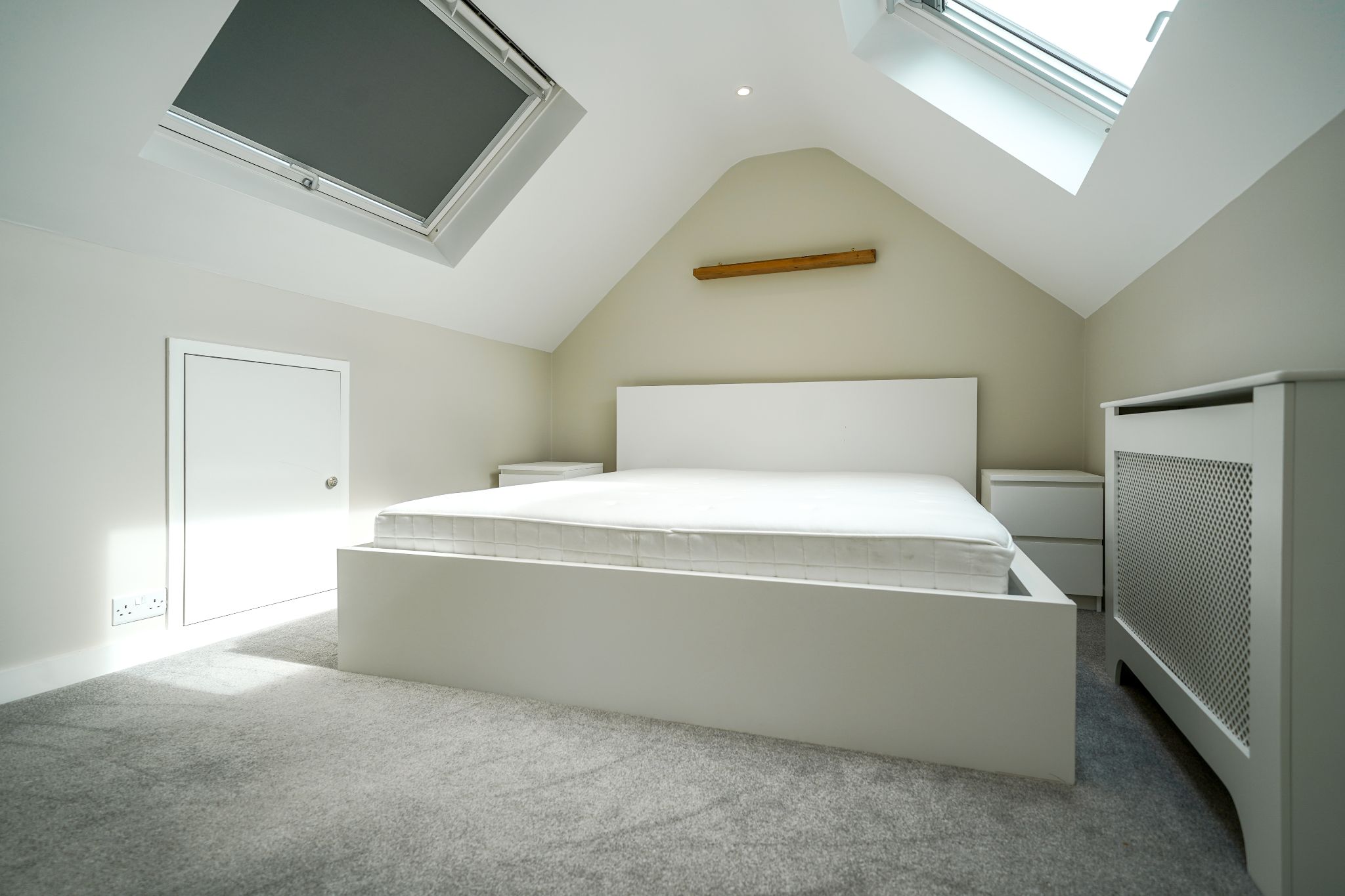 5 bedroom detached house SSTC in Solihull - Photograph 22.