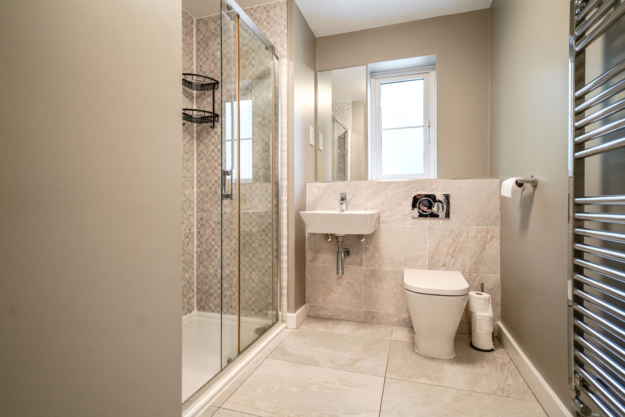 5 bedroom detached house SSTC in Solihull - Photograph 12.