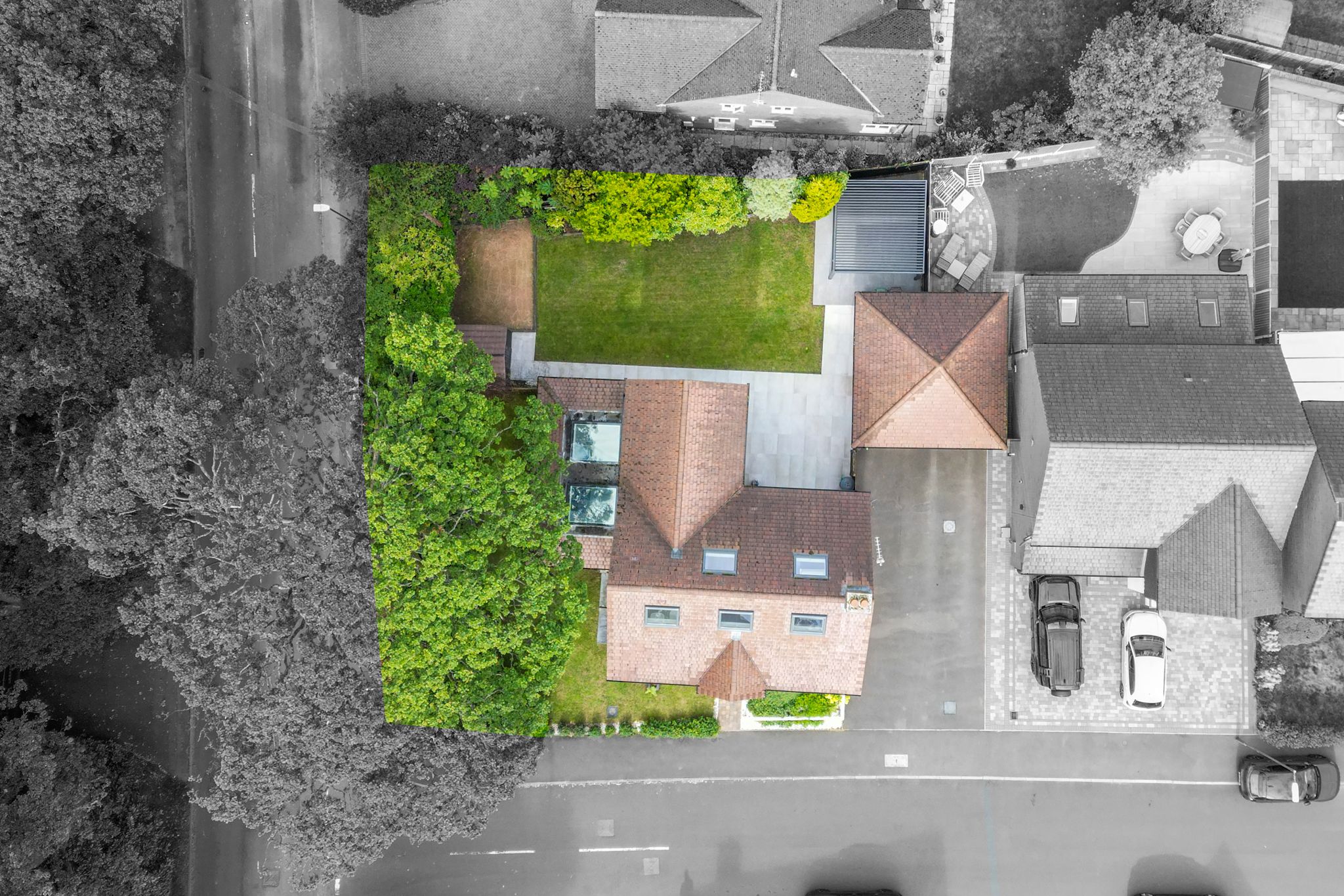 5 bedroom detached house SSTC in Solihull - Photograph 26.