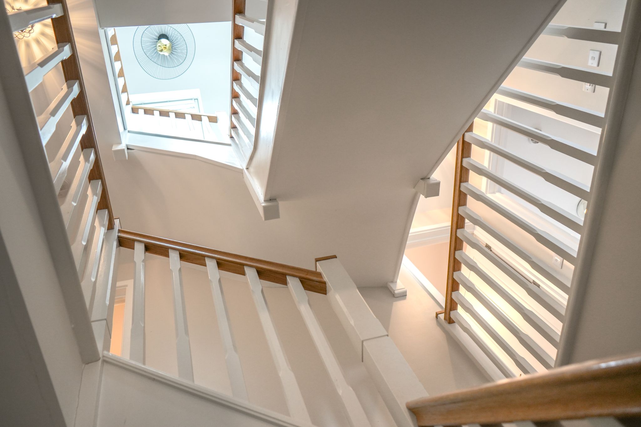 5 bedroom detached house SSTC in Solihull - Photograph 10.