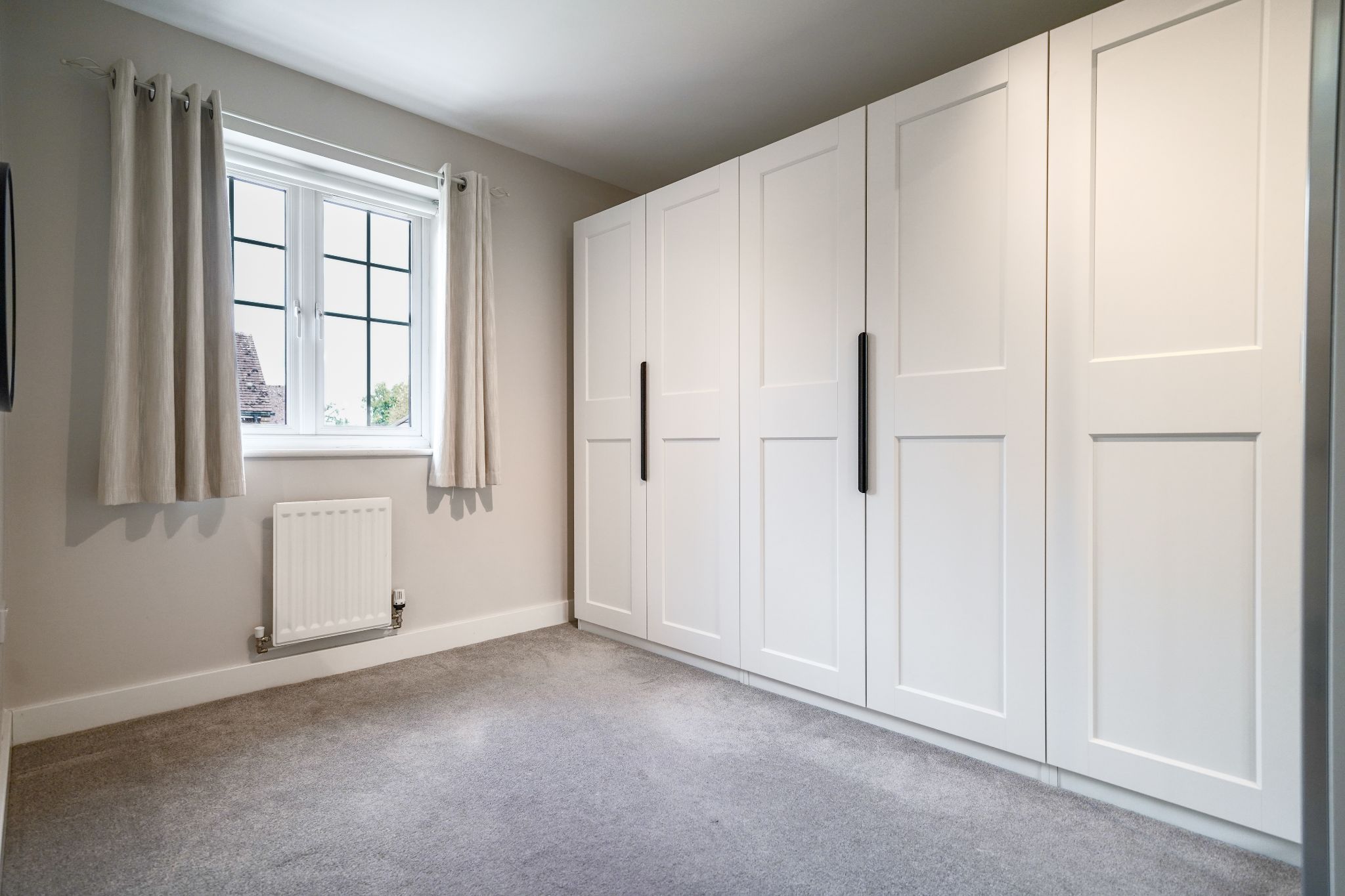 5 bedroom detached house SSTC in Solihull - Photograph 16.