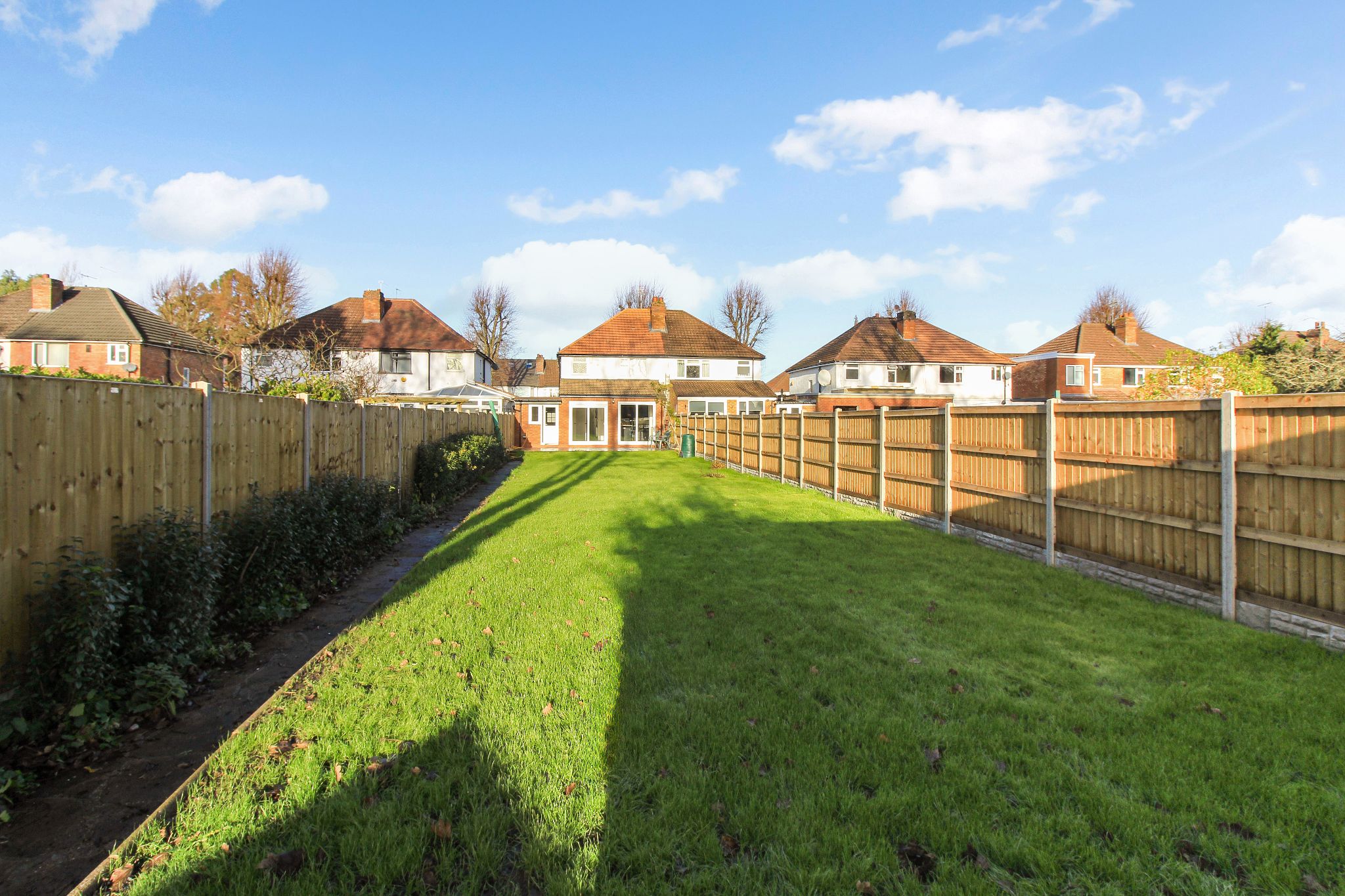 3 bedroom semi-detached house Let Agreed in Solihull - Photograph 14.