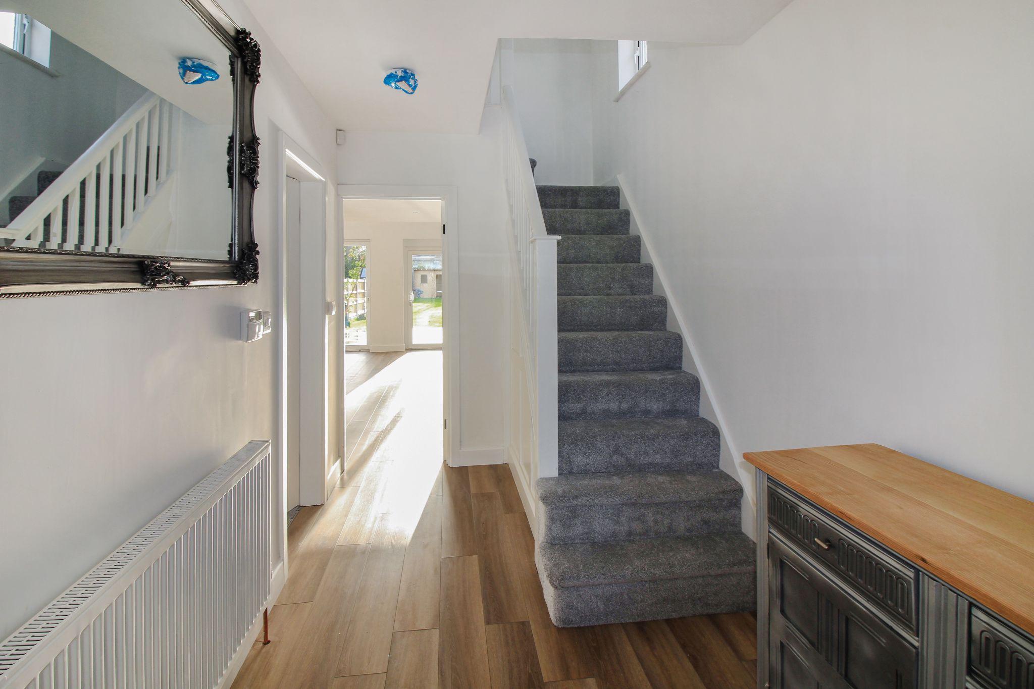 3 bedroom semi-detached house Let Agreed in Solihull - Photograph 7.