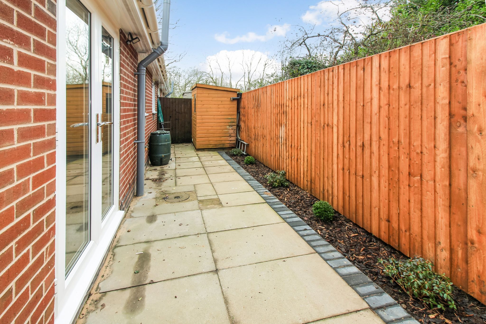 2 bedroom semi-detached bungalow SSTC in Solihull - Photograph 11.
