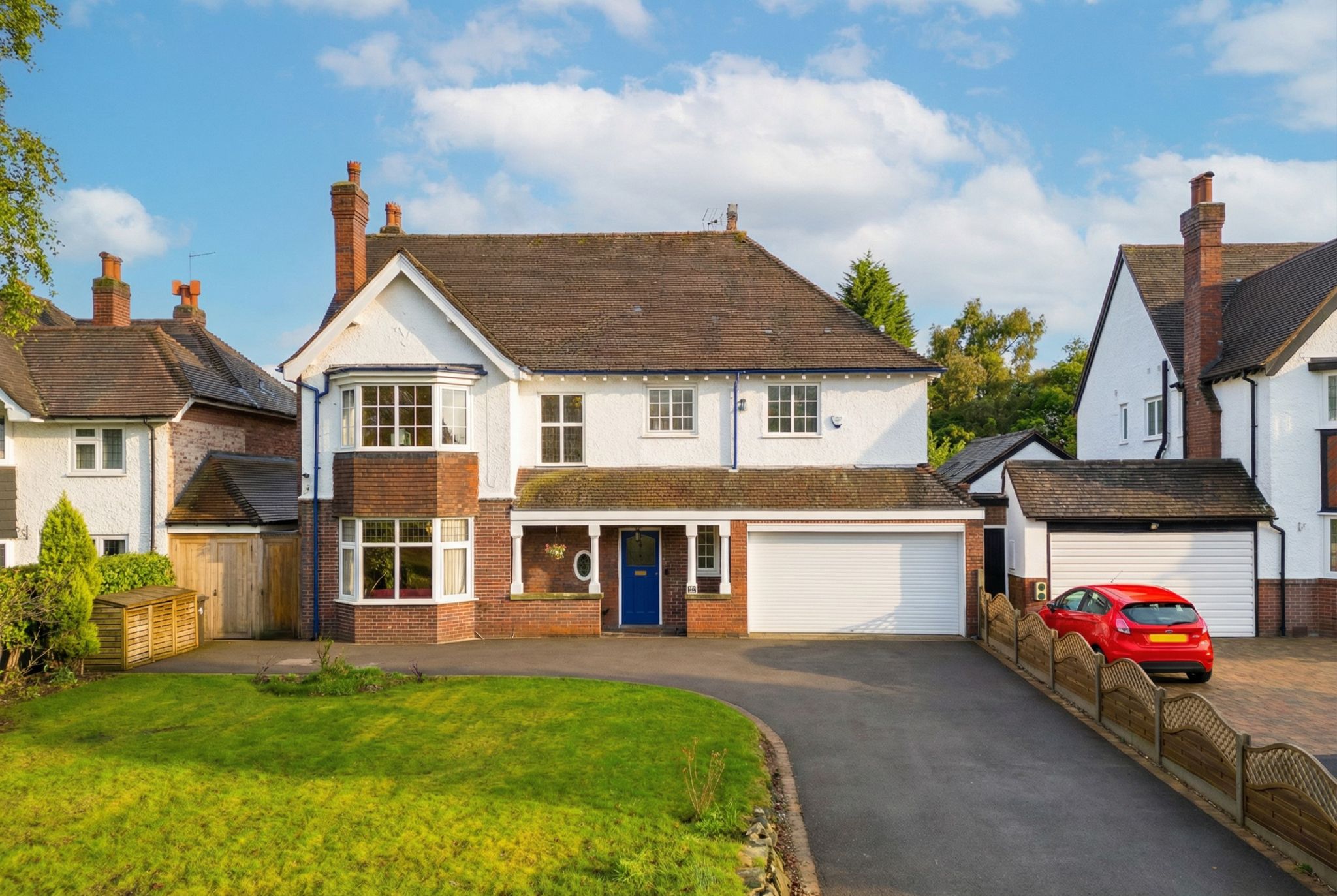 4 bedroom detached house SSTC in Solihull - Photograph 1.