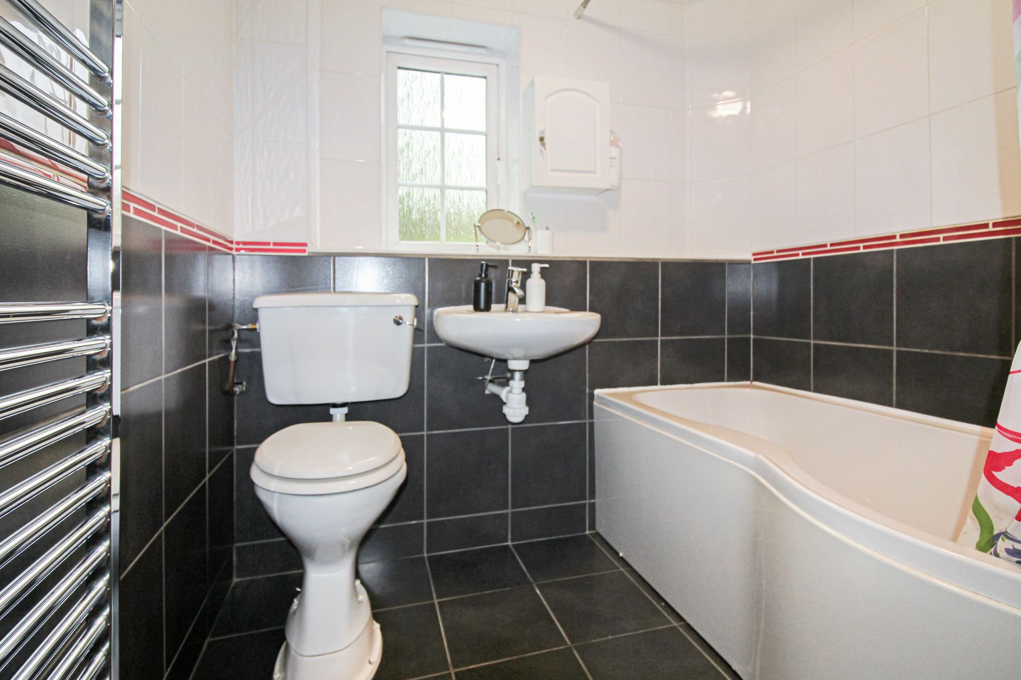 2 bedroom apartment flat/apartment For Sale in Solihull - Photograph 6.