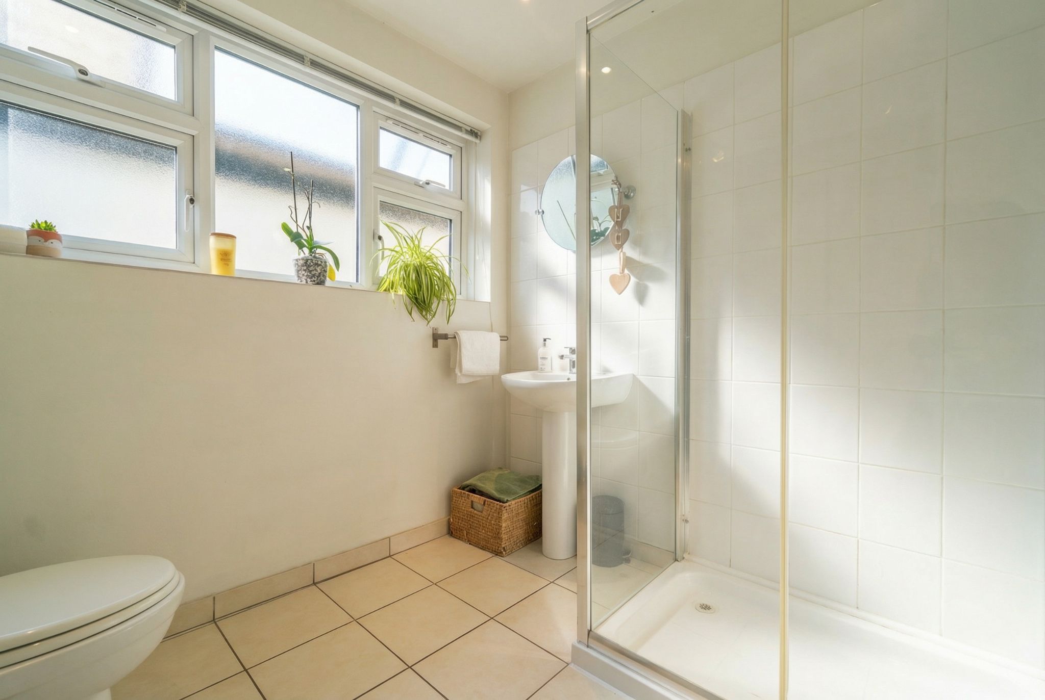 4 bedroom detached house For Sale in Solihull - Photograph 15.