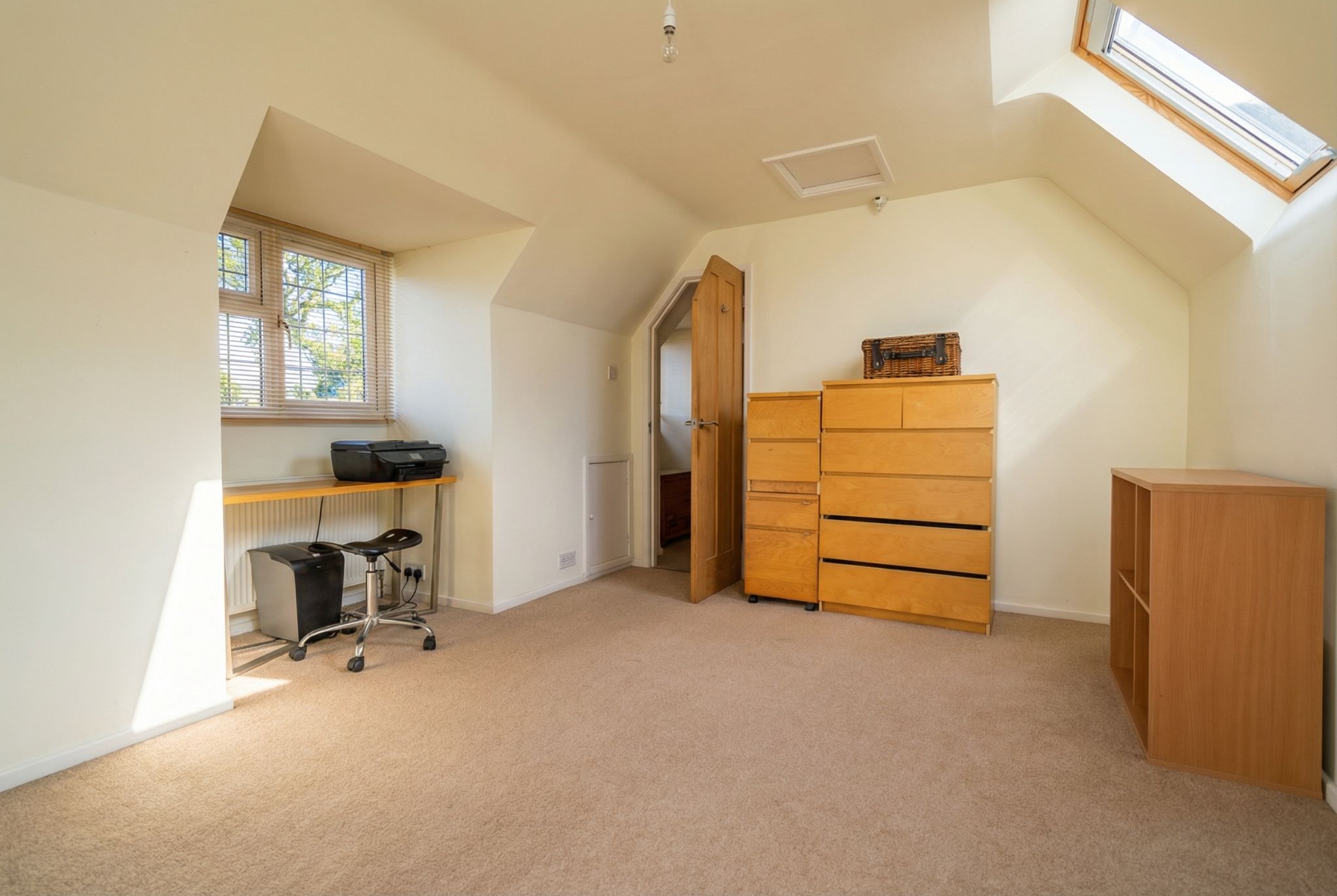 4 bedroom detached house For Sale in Solihull - Photograph 21.