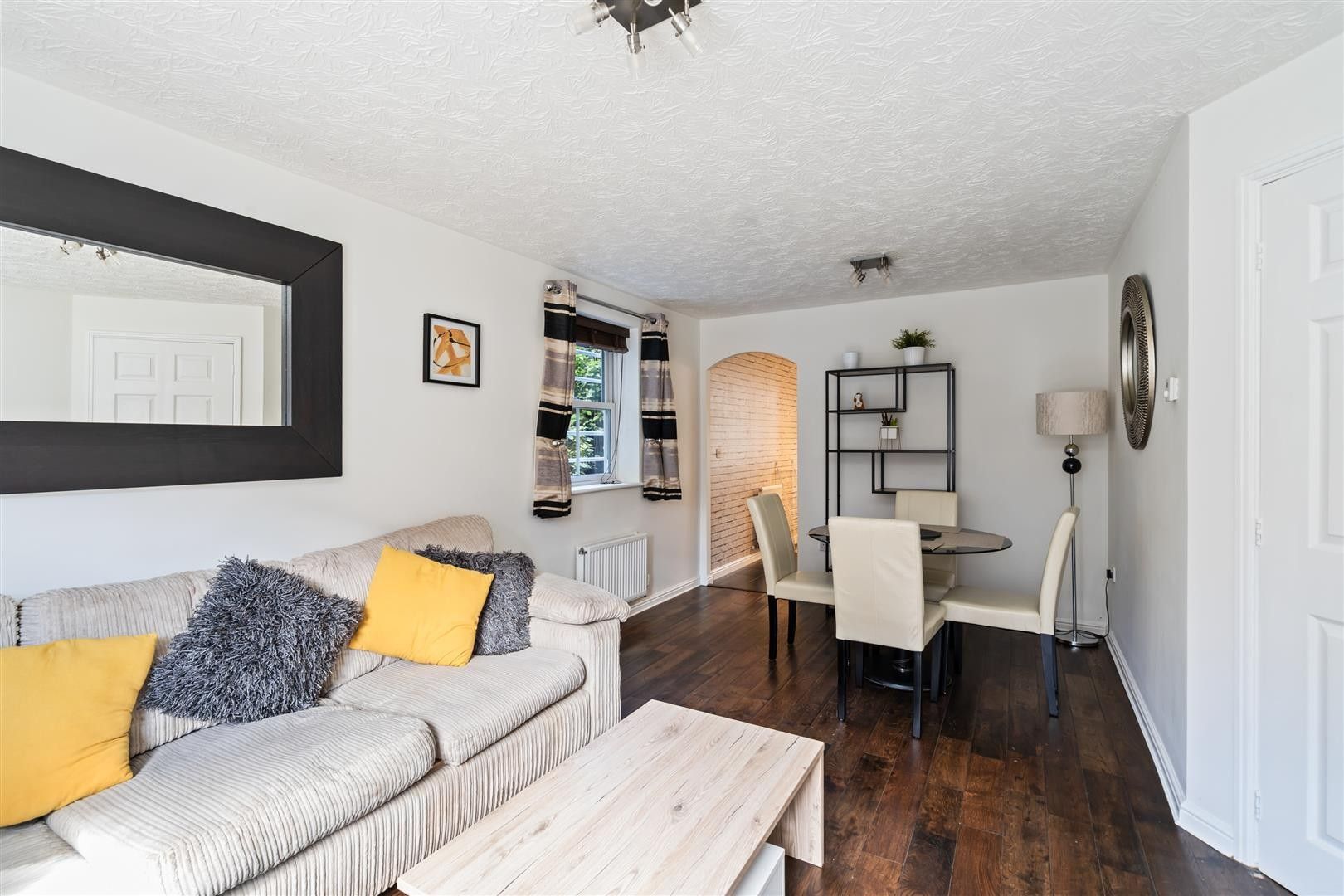 2 bedroom apartment flat/apartment For Sale in Solihull - Photograph 4.