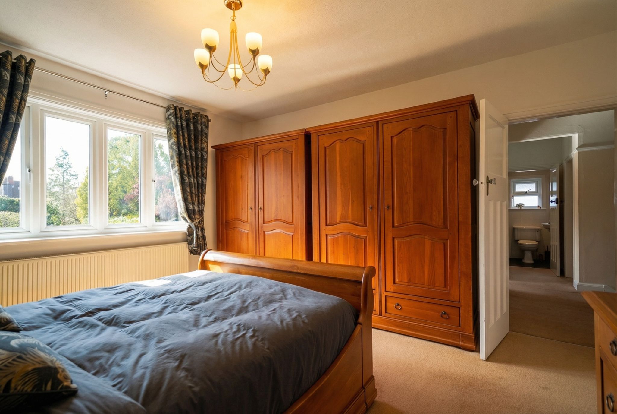 4 bedroom detached house For Sale in Solihull - Photograph 17.