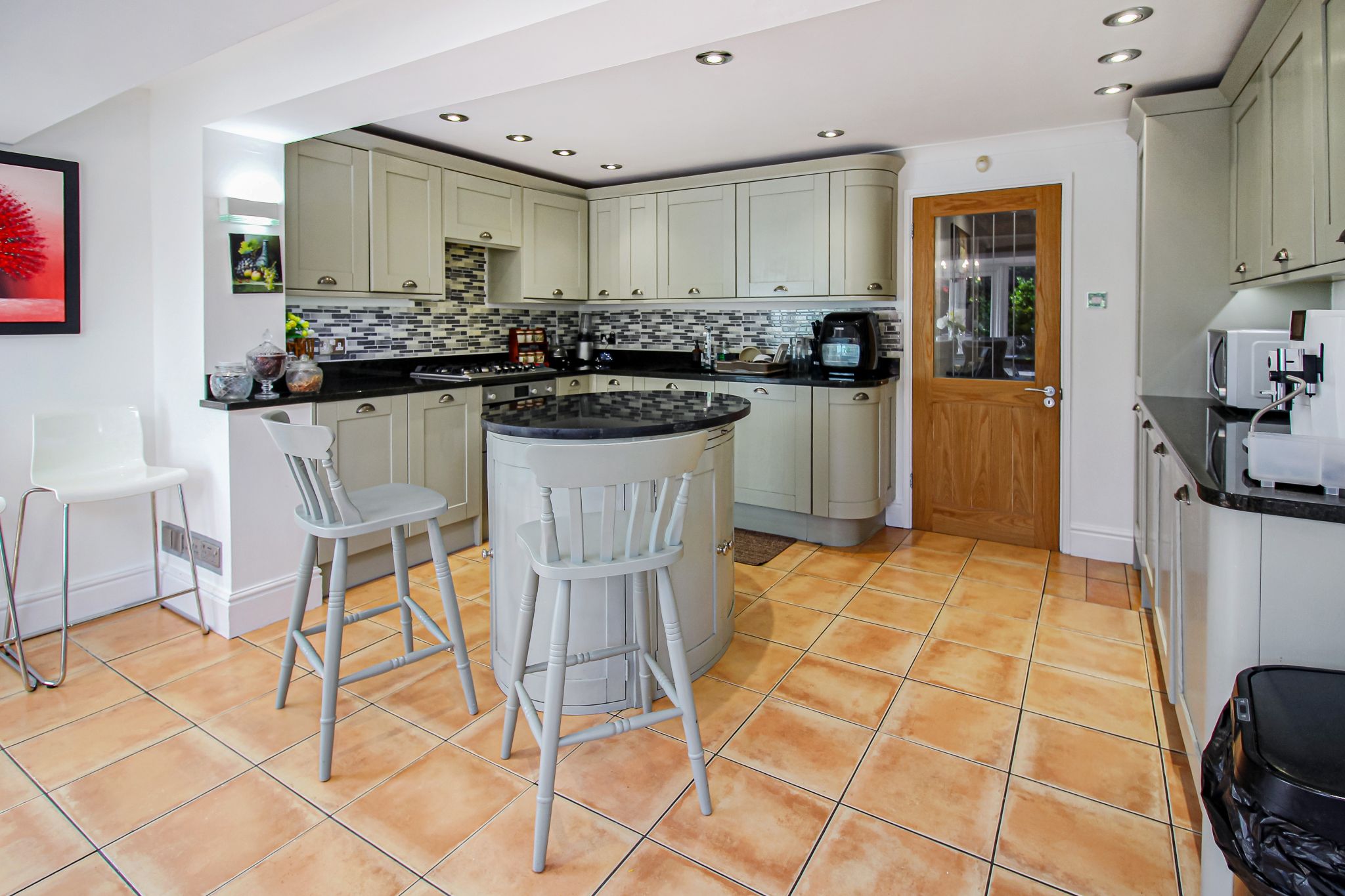 4 bedroom detached house To Let in Solihull - Property photograph.