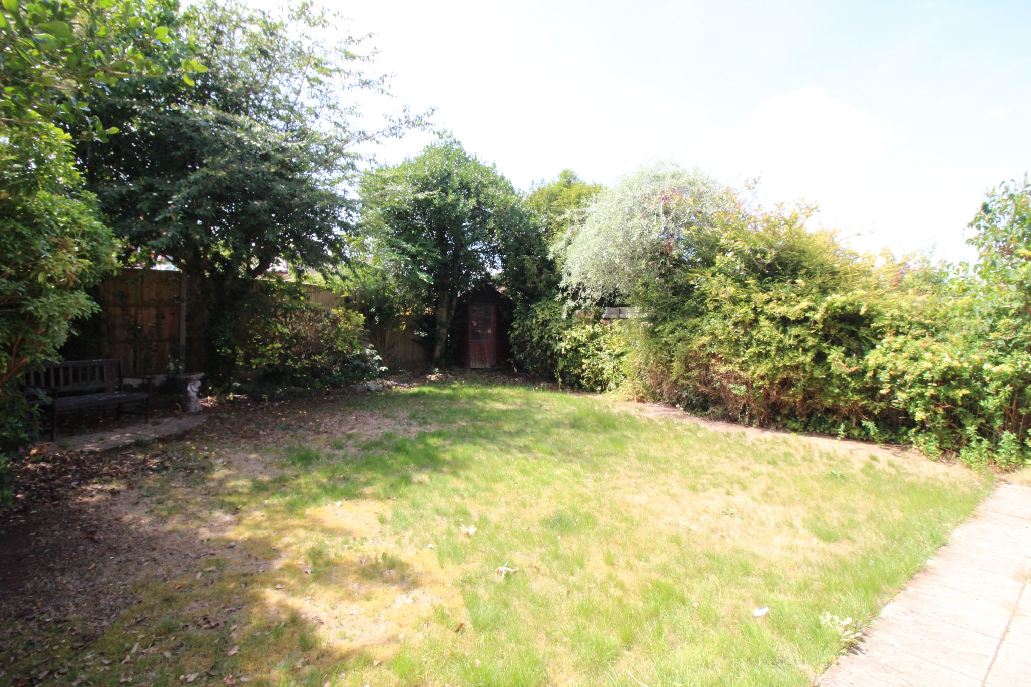 3 bedroom detached house To Let in Solihull - Photograph 6.