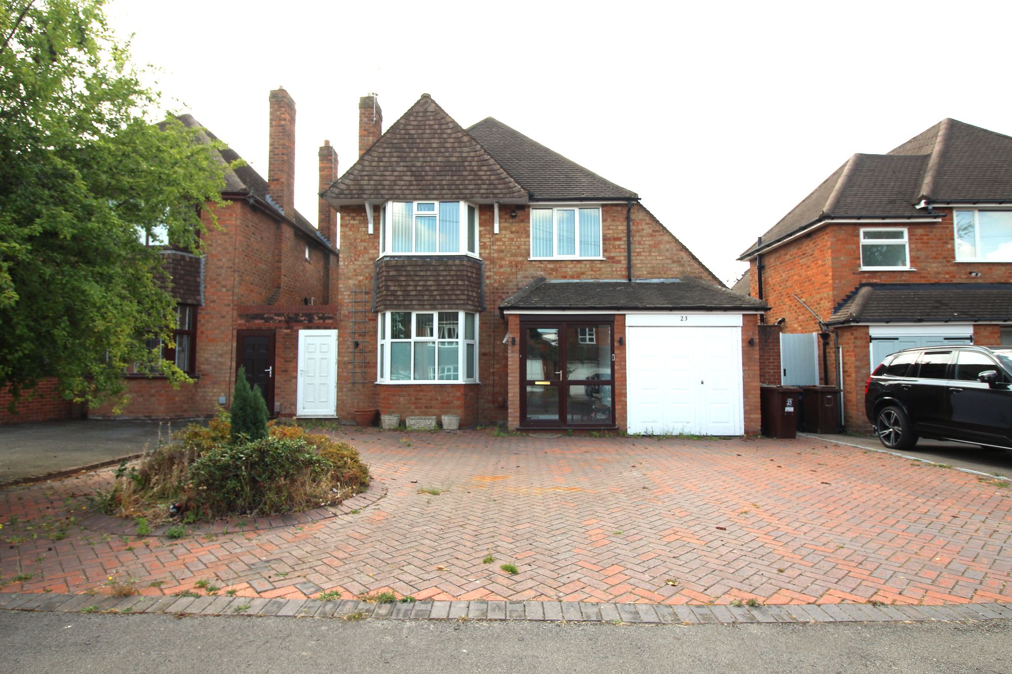 3 bedroom detached house To Let in Solihull - Property photograph.