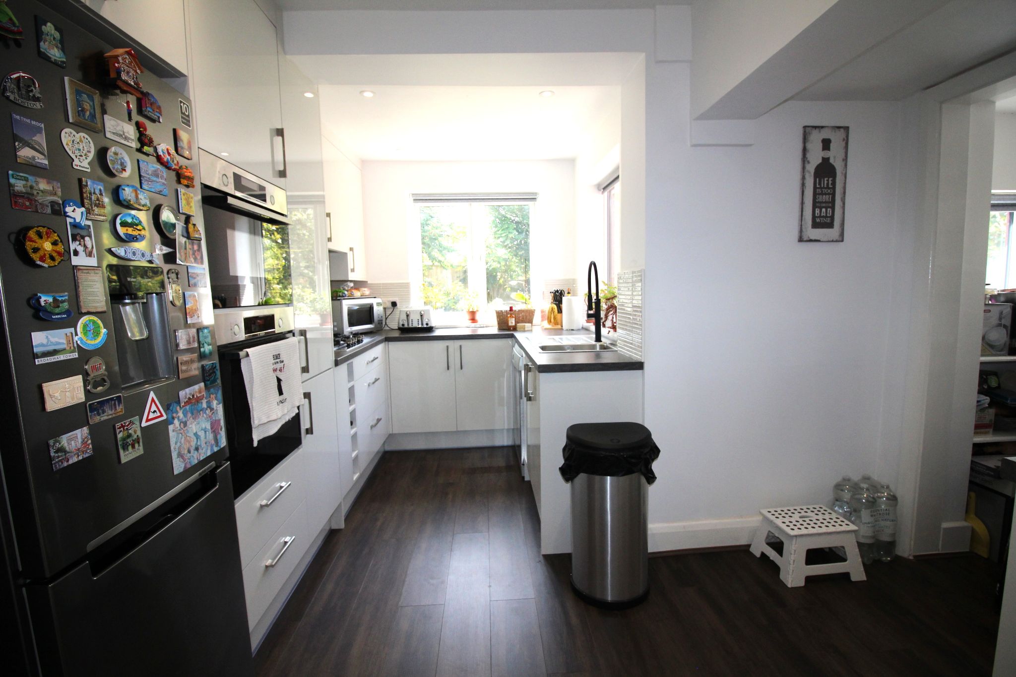 3 bedroom detached house To Let in Solihull - Photograph 5.