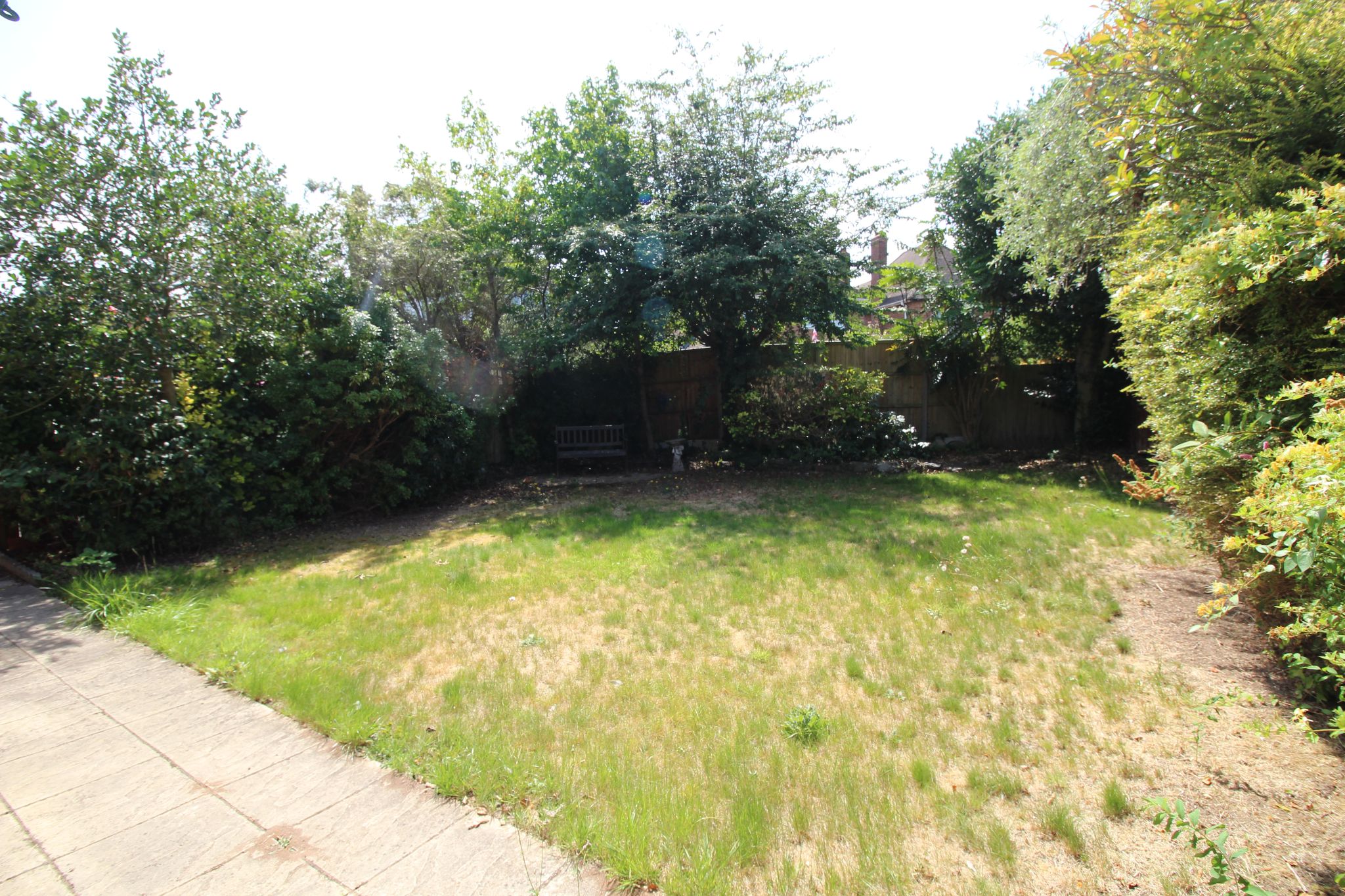 3 bedroom detached house To Let in Solihull - Photograph 11.