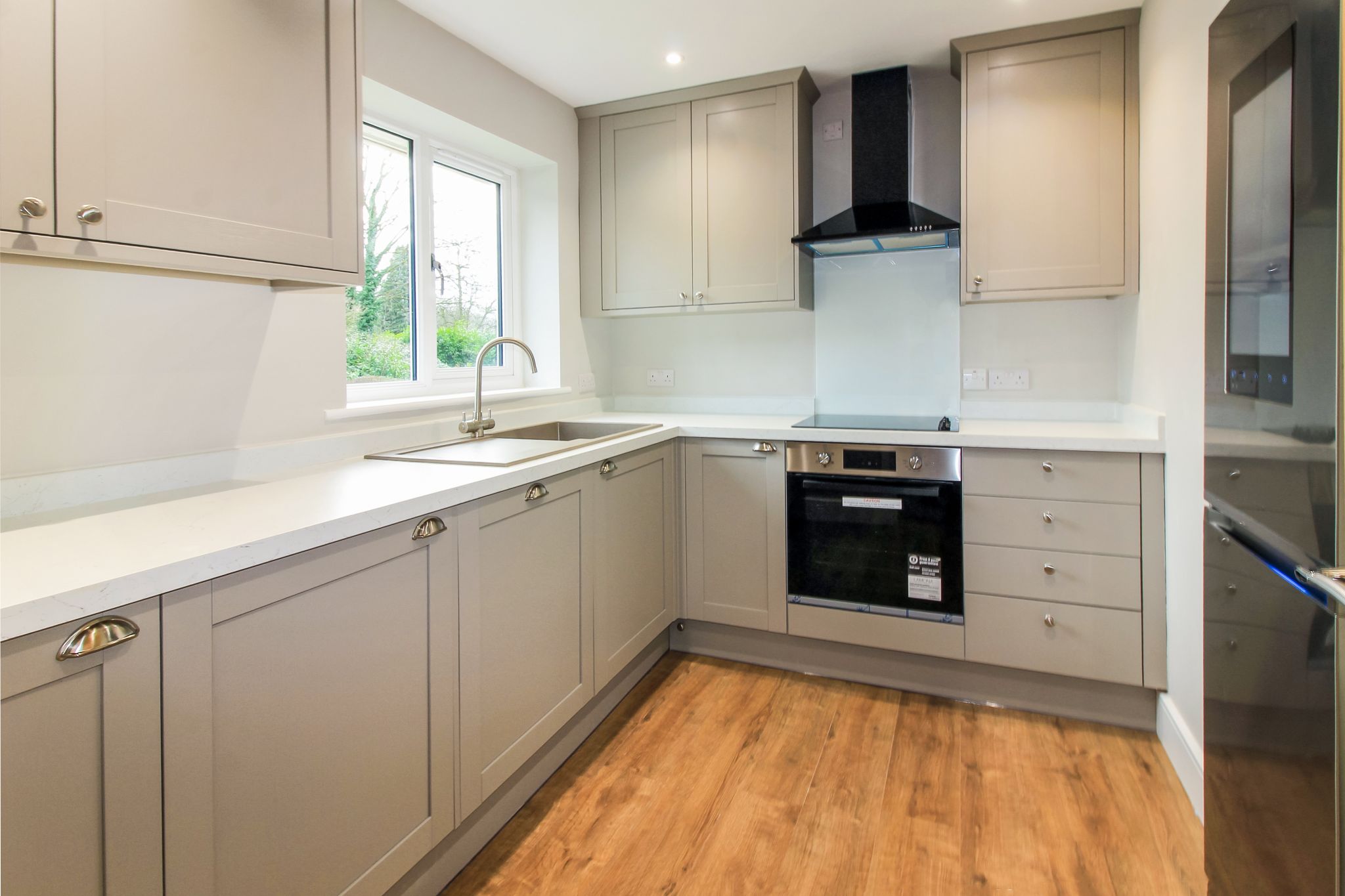2 bedroom semi-detached bungalow To Let in Solihull - Property photograph.