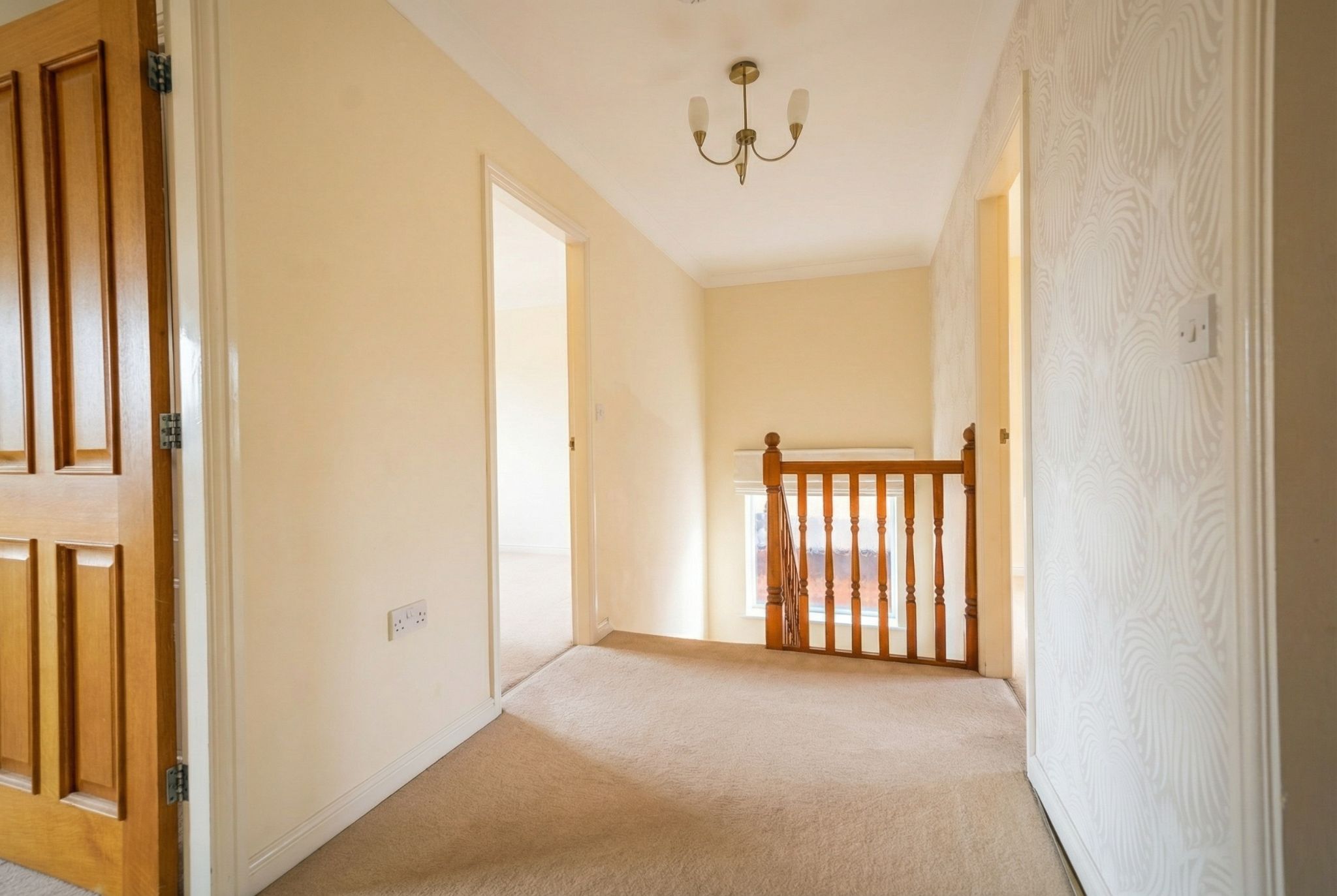 4 bedroom detached house To Let in Solihull - Photograph 10.