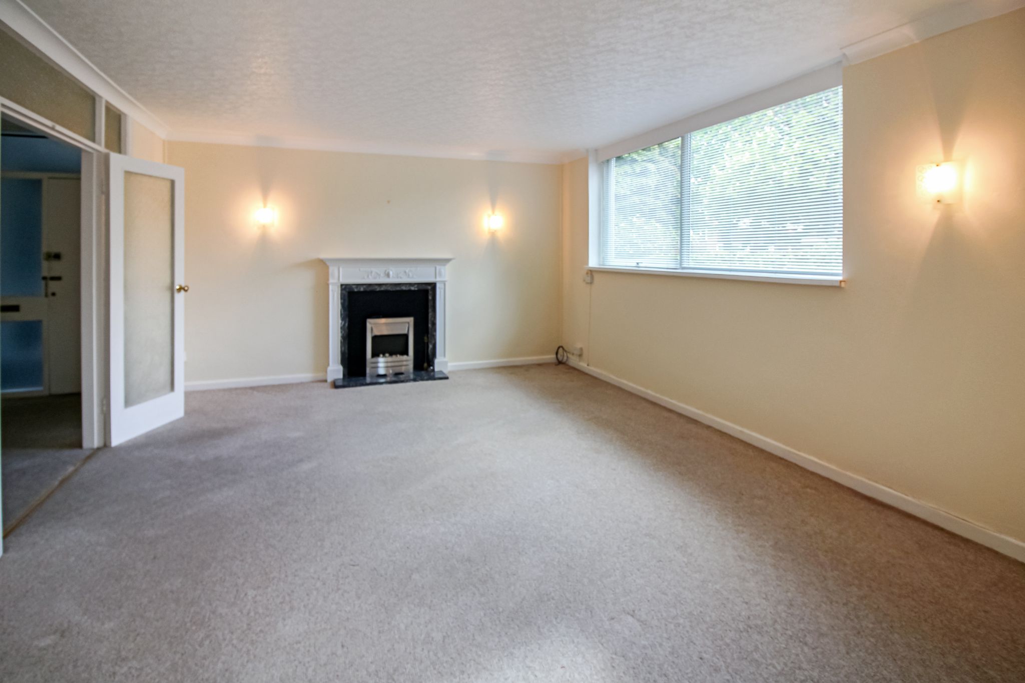 1 bedroom apartment flat/apartment For Sale in Solihull - Property photograph.