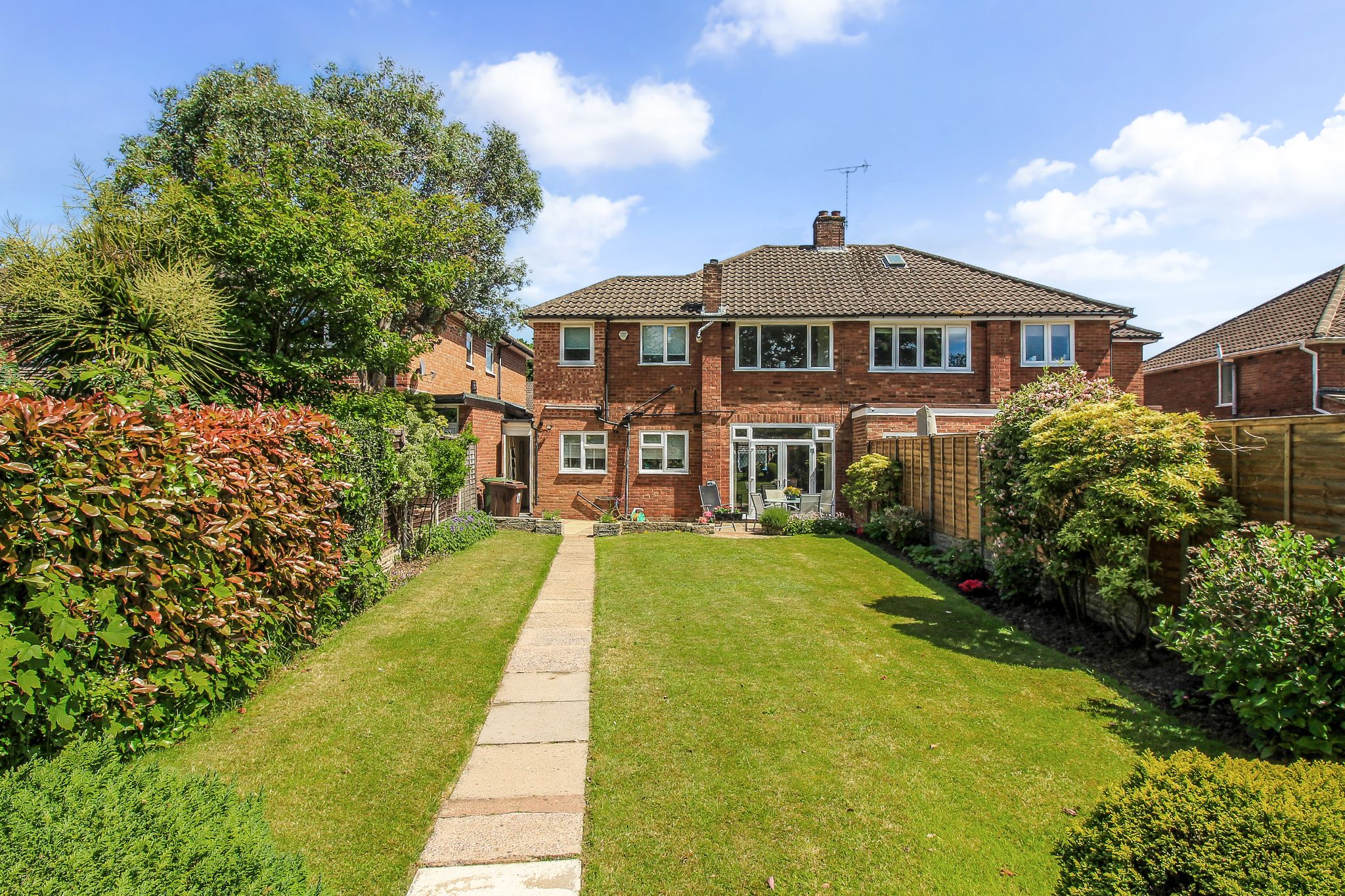 3 bedroom semi-detached house SSTC in Solihull - Photograph 15.