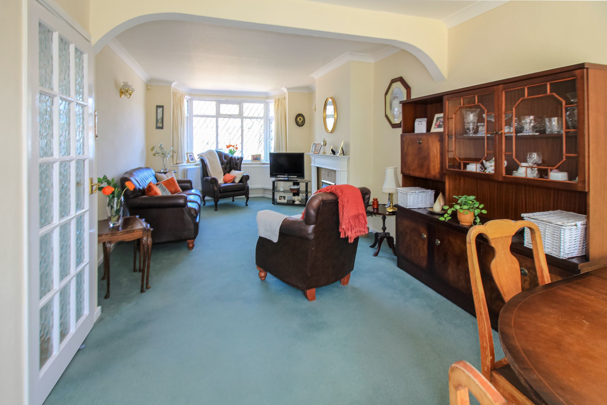3 bedroom semi-detached house SSTC in Solihull - Photograph 5.