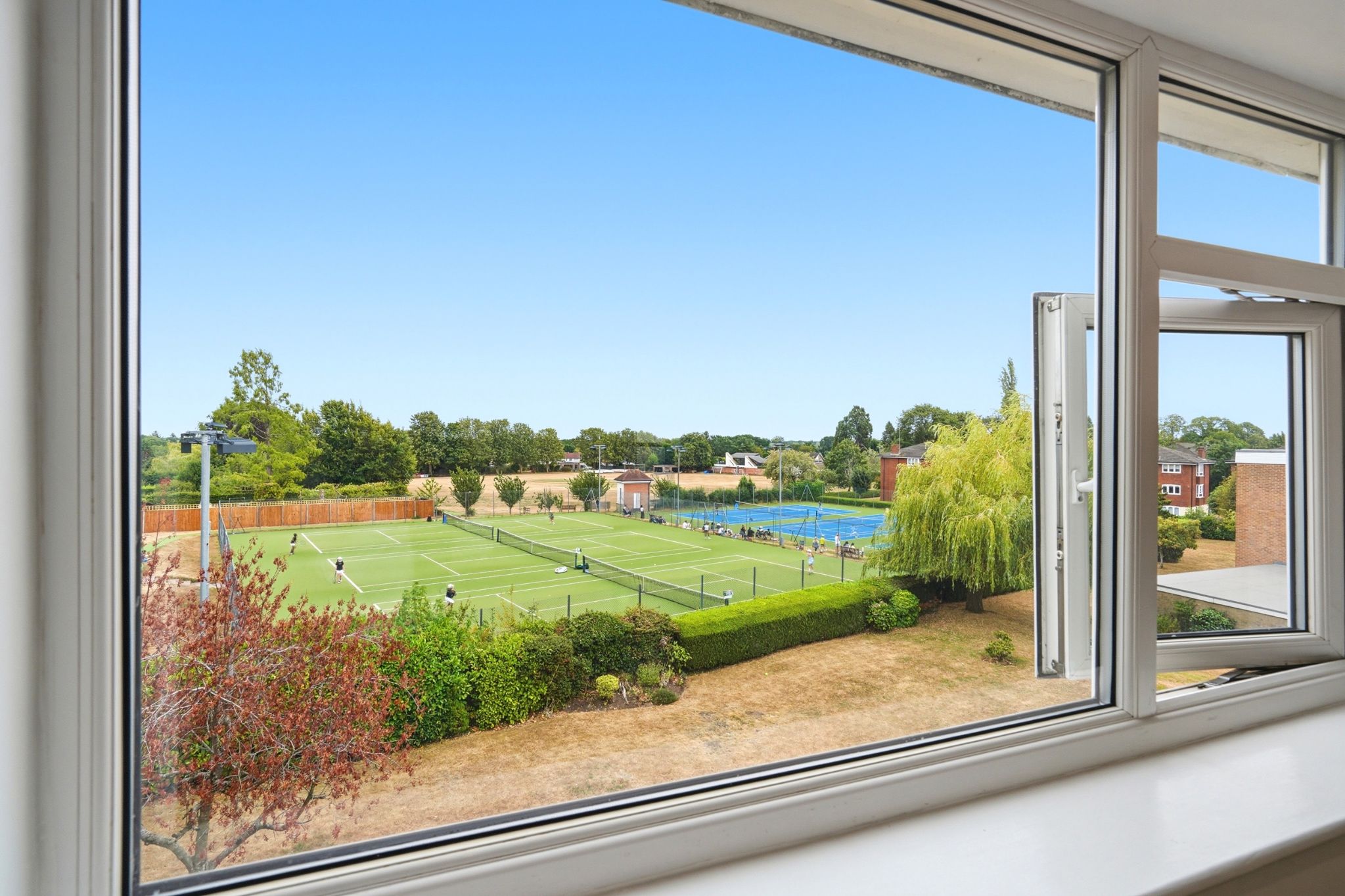 2 bedroom apartment flat/apartment For Sale in Solihull - Photograph 5.
