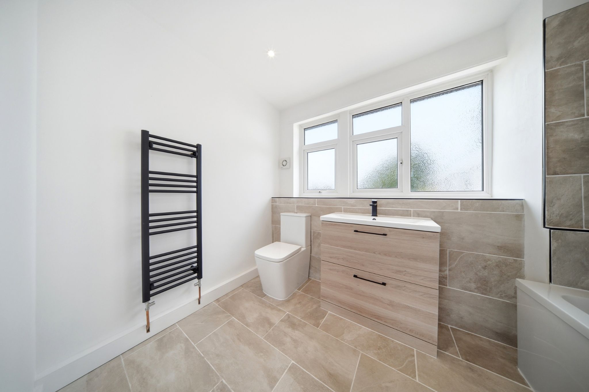 2 bedroom apartment flat/apartment For Sale in Solihull - Photograph 14.