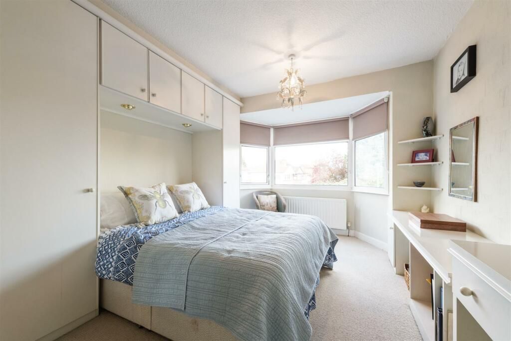 5 bedroom semi-detached house For Sale in Solihull - Photograph 13.