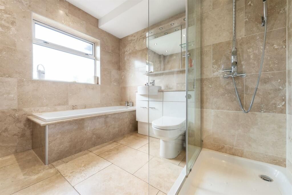 5 bedroom semi-detached house For Sale in Solihull - Photograph 12.