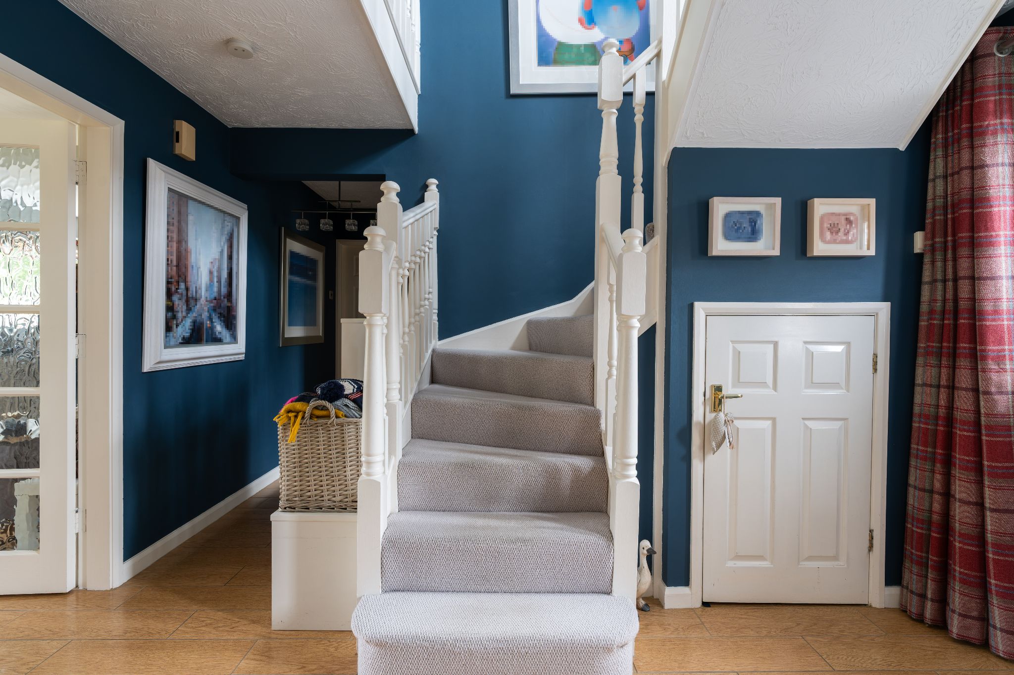 4 bedroom detached house For Sale in Solihull - Photograph 2.