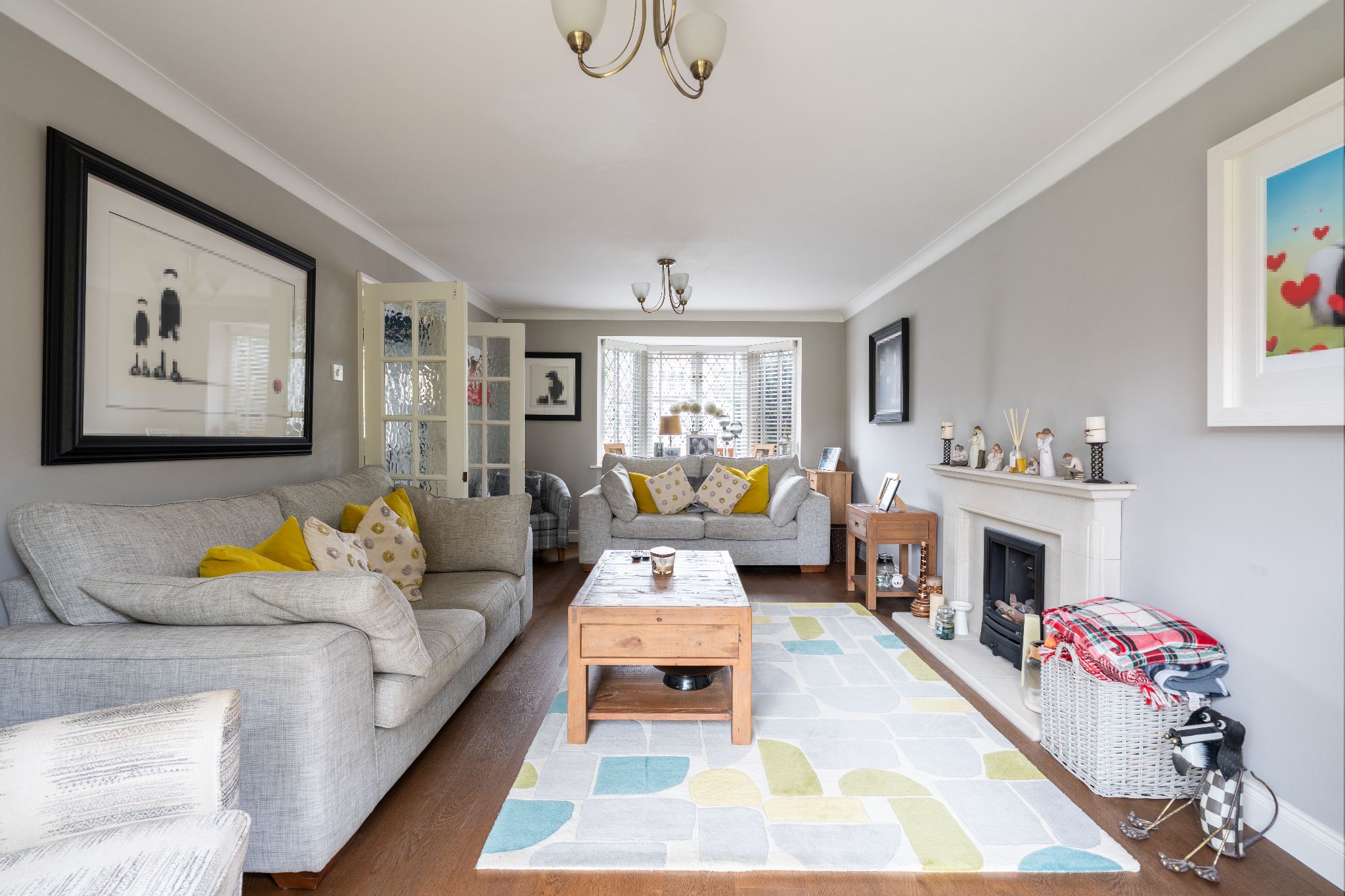 4 bedroom detached house For Sale in Solihull - Photograph 3.